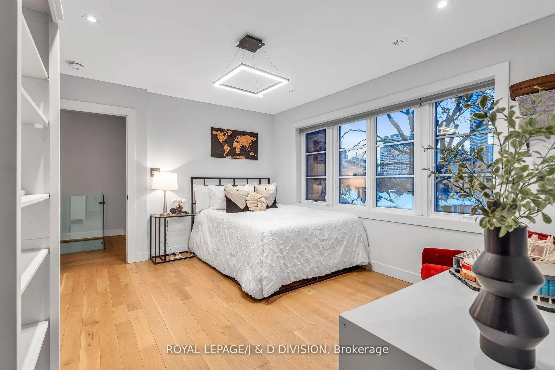 Photo 35 of 453 Oriole Parkway, Toronto, Yonge-Eglinton — HOMEH