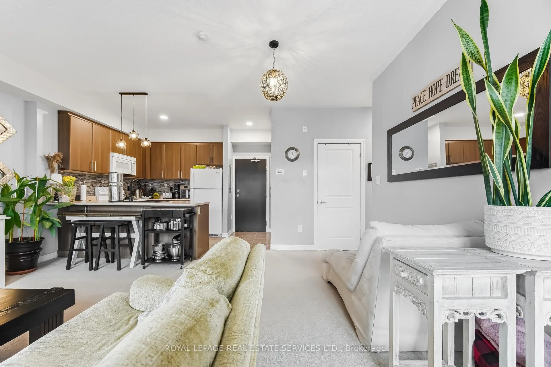 Photo 10 of Unit 309, 269 Georgian Drive, Oakville, River Oaks — HOMEH
