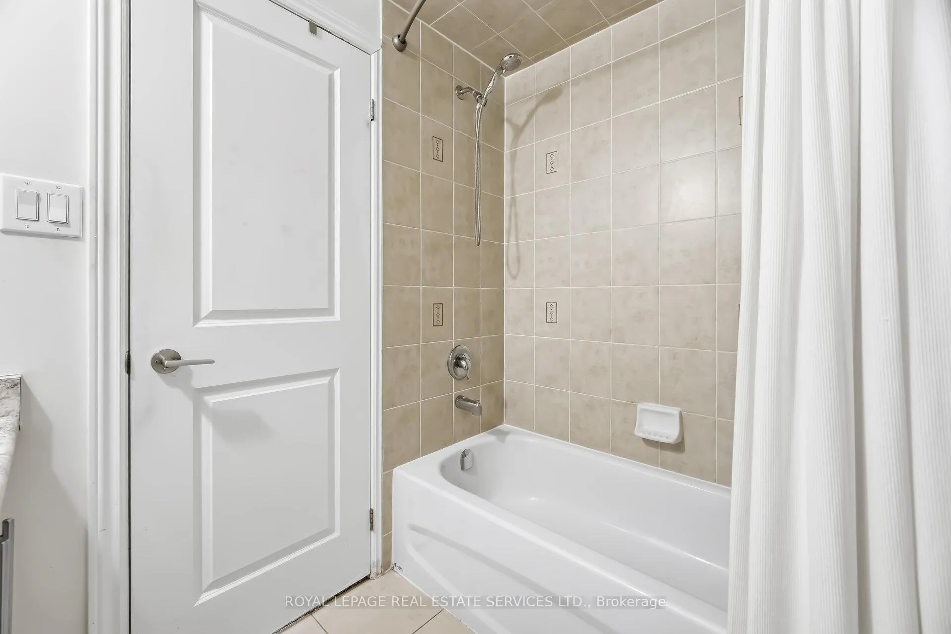 Photo 23 of Unit 309, 269 Georgian Drive, Oakville, River Oaks — HOMEH