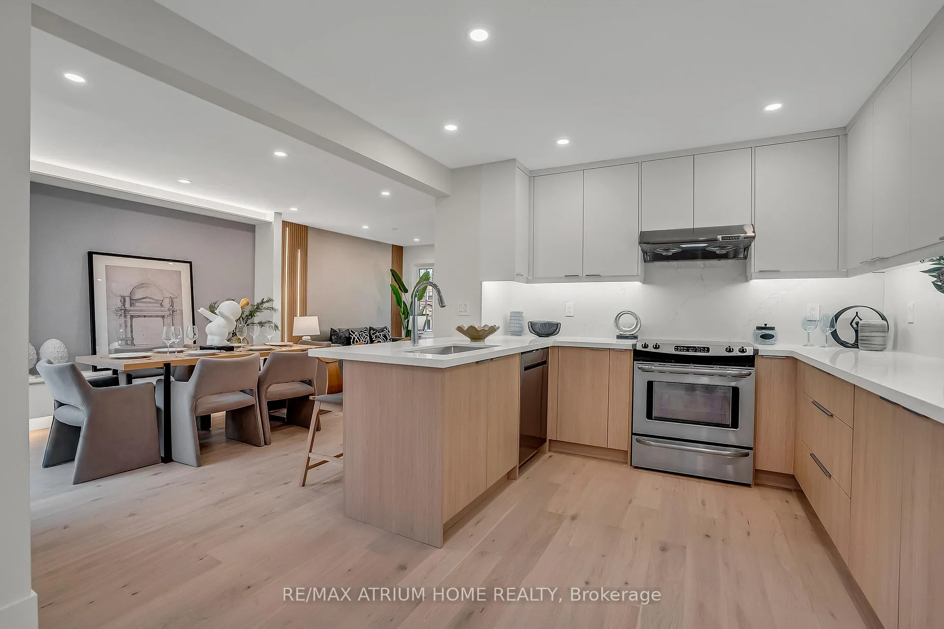 Photo 17 of 86 Old Colony Drive, Whitby, Pringle Creek — HOMEH