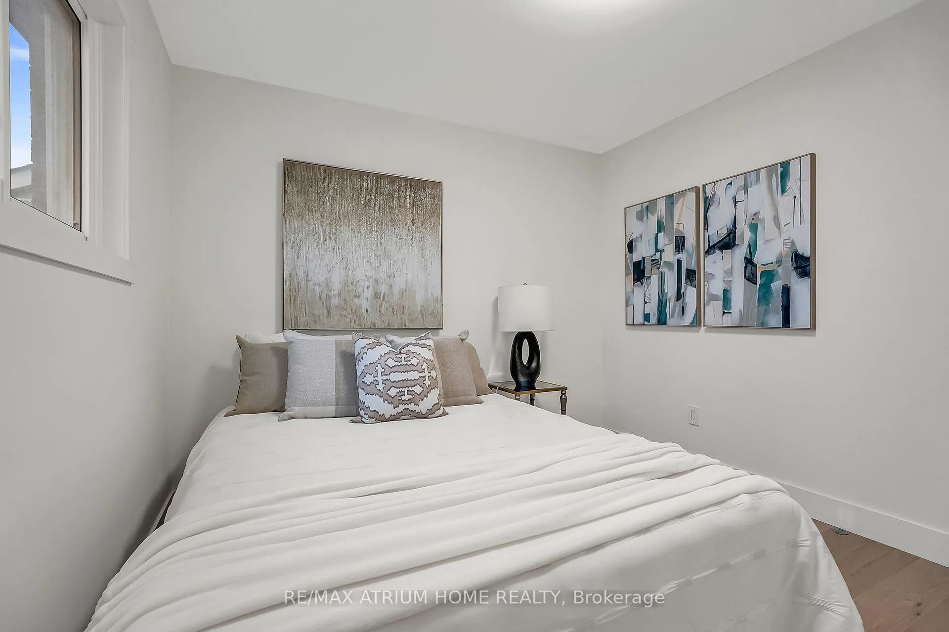 Photo 34 of 86 Old Colony Drive, Whitby, Pringle Creek — HOMEH