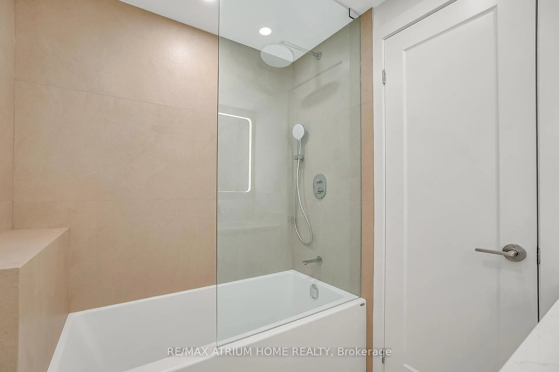 Photo 46 of 86 Old Colony Drive, Whitby, Pringle Creek — HOMEH