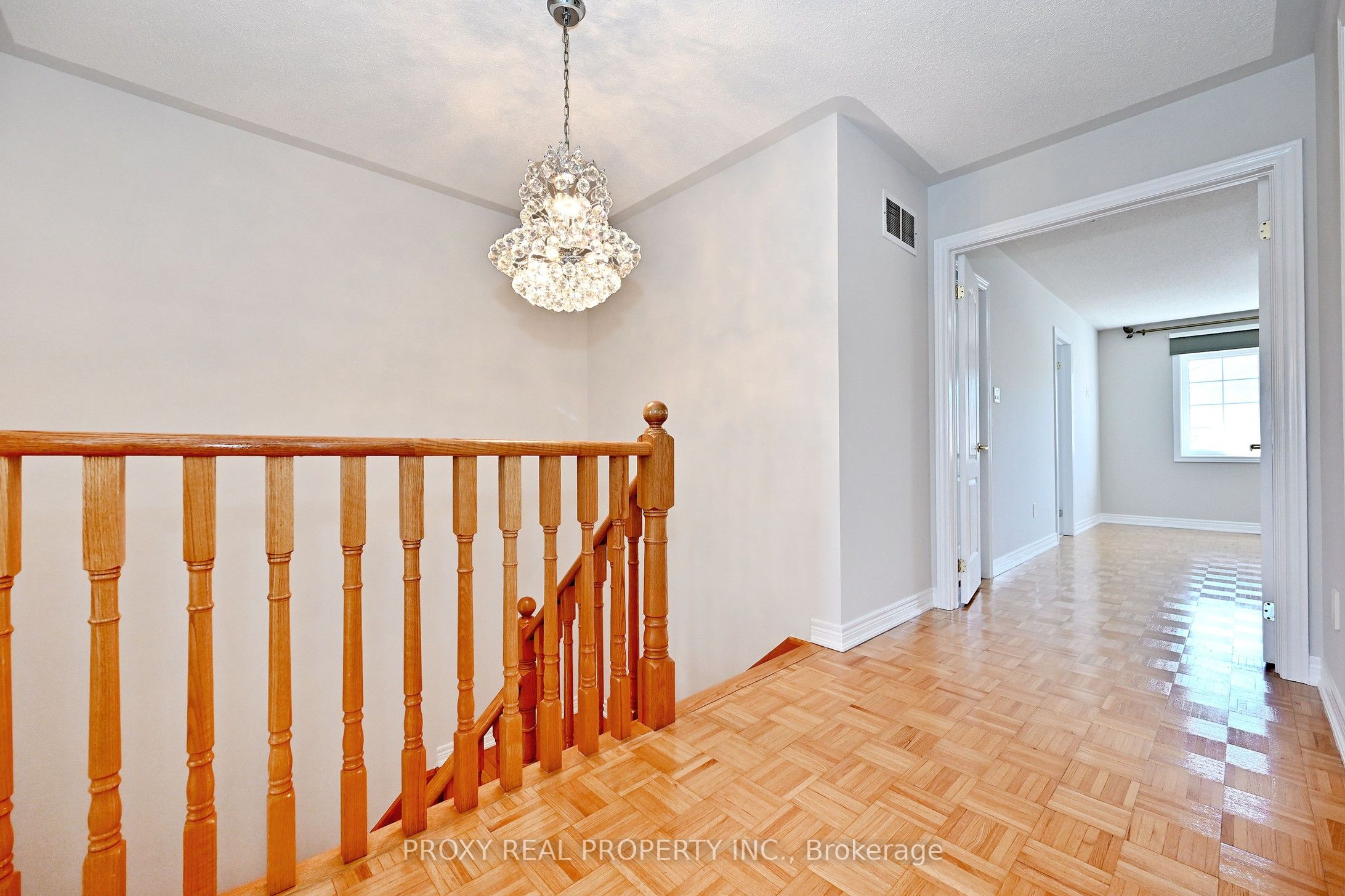 Photo 31 of 30 Gauguin Avenue, Vaughan, Patterson — HOMEH