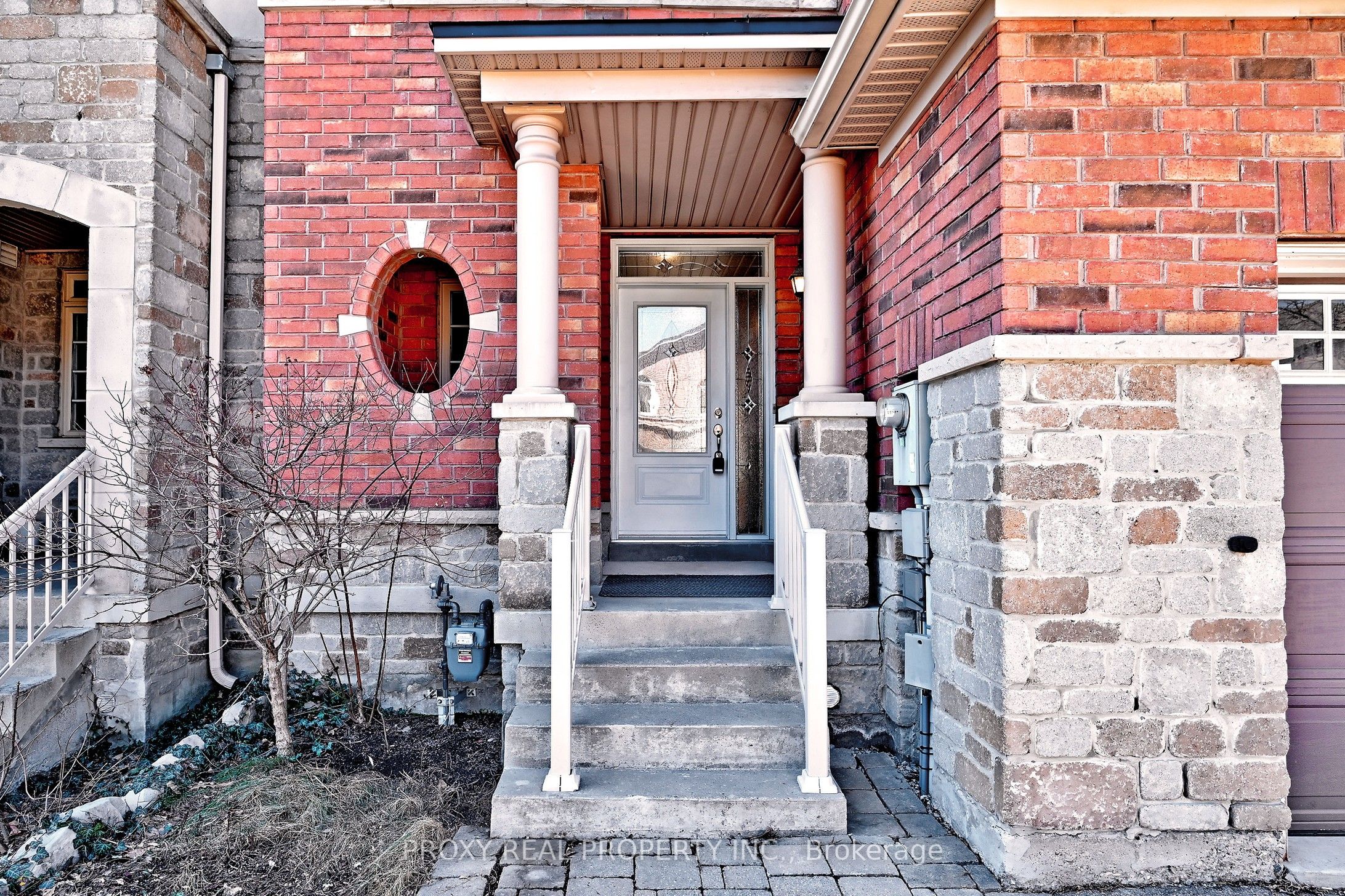 Photo 4 of 30 Gauguin Avenue, Vaughan, Patterson — HOMEH