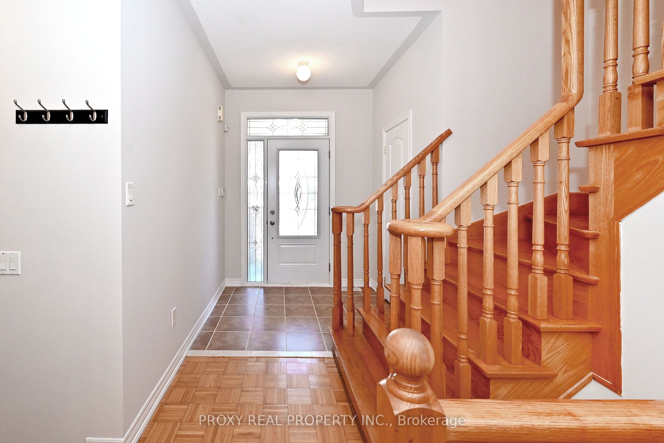 Photo 6 of 30 Gauguin Avenue, Vaughan, Patterson — HOMEH