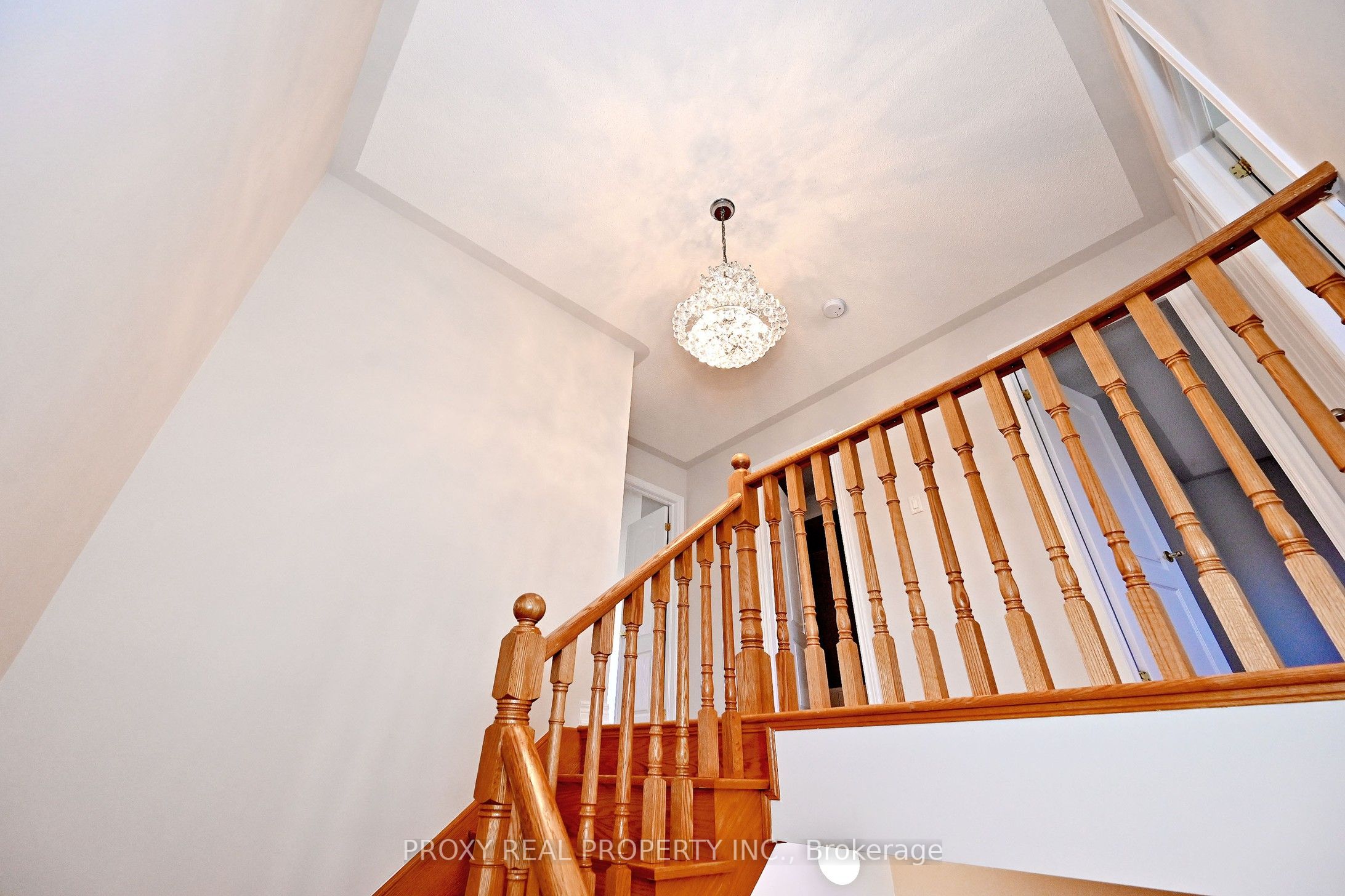 Photo 29 of 30 Gauguin Avenue, Vaughan, Patterson — HOMEH