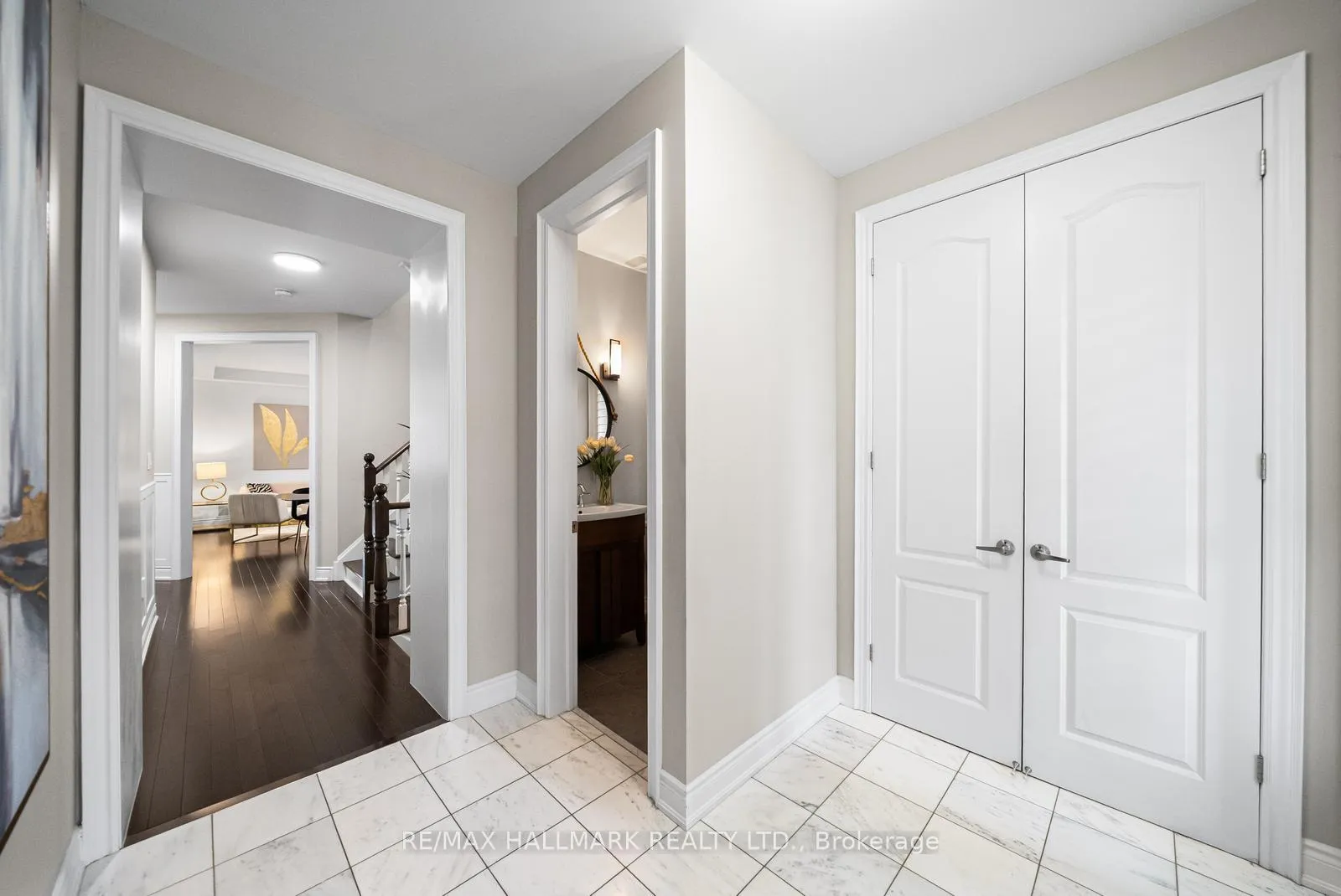 Photo 3 of 317 Oberfrick Avenue, Vaughan, Patterson — HOMEH