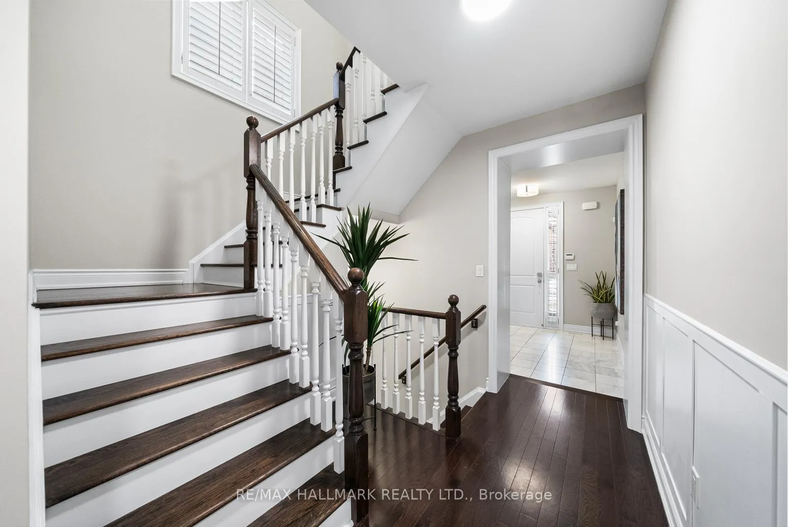 Photo 4 of 317 Oberfrick Avenue, Vaughan, Patterson — HOMEH