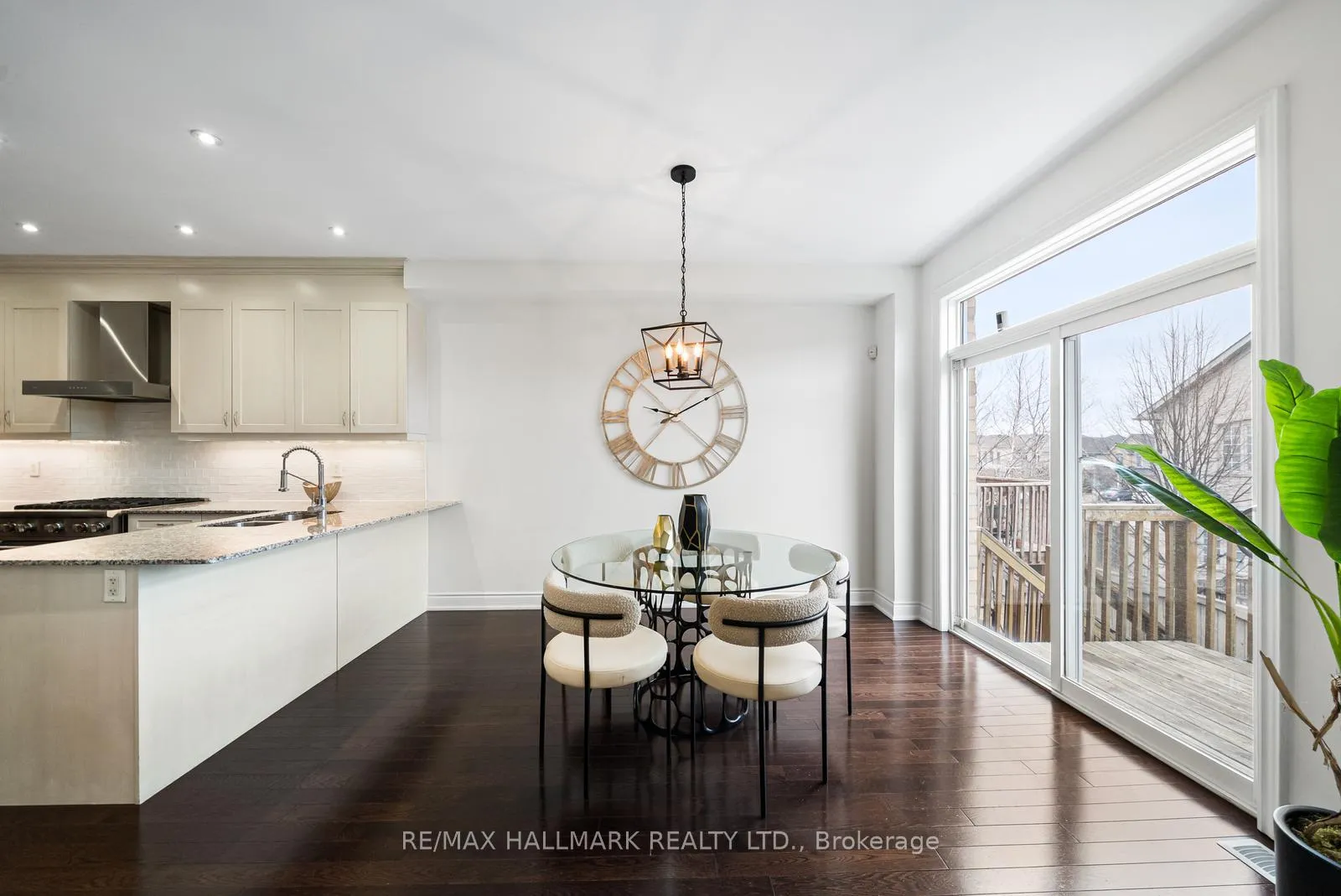 Photo 14 of 317 Oberfrick Avenue, Vaughan, Patterson — HOMEH