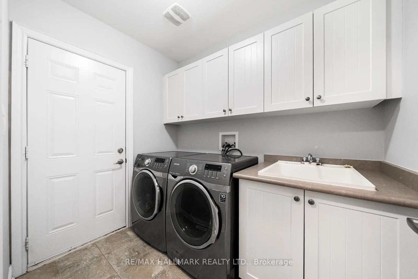 Photo 36 of 317 Oberfrick Avenue, Vaughan, Patterson — HOMEH