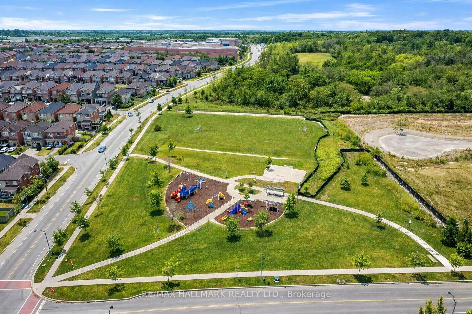 Photo 46 of 317 Oberfrick Avenue, Vaughan, Patterson — HOMEH