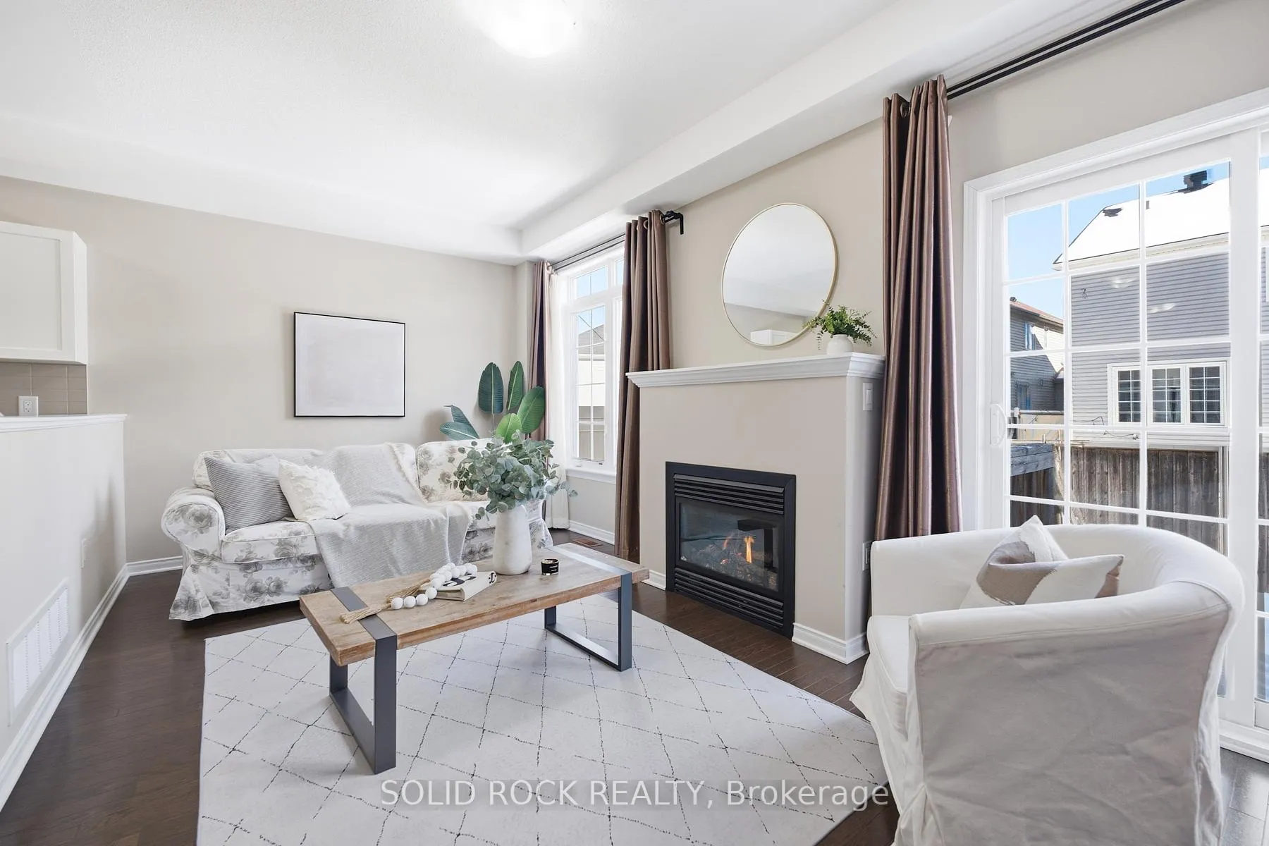 Photo 11 of 104 Laramie Crescent, Ottawa, Barrhaven - Stonebridge — HOMEH