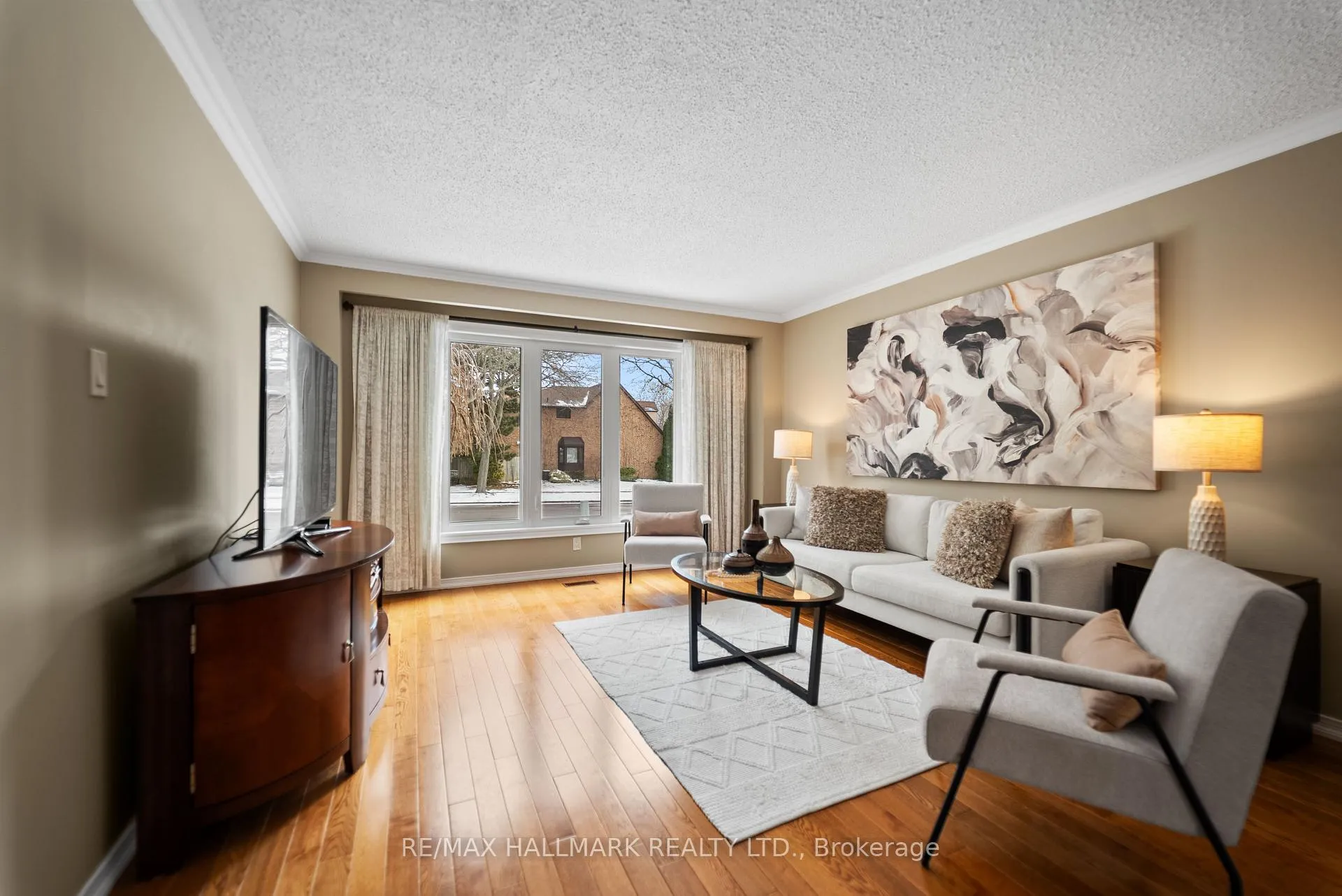 Photo 5 of 7 Delbeatrice Crescent, Scarborough, Centennial Scarborough — HOMEH