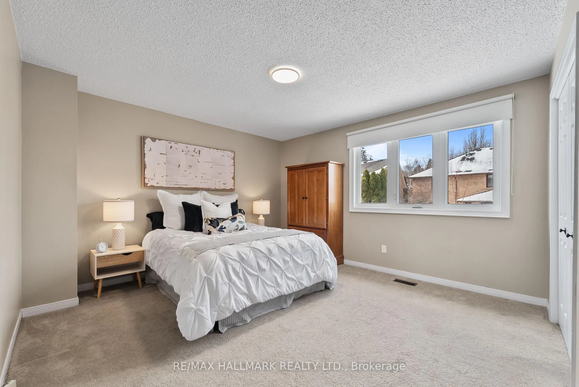 Photo 27 of 7 Delbeatrice Crescent, Scarborough, Centennial Scarborough — HOMEH