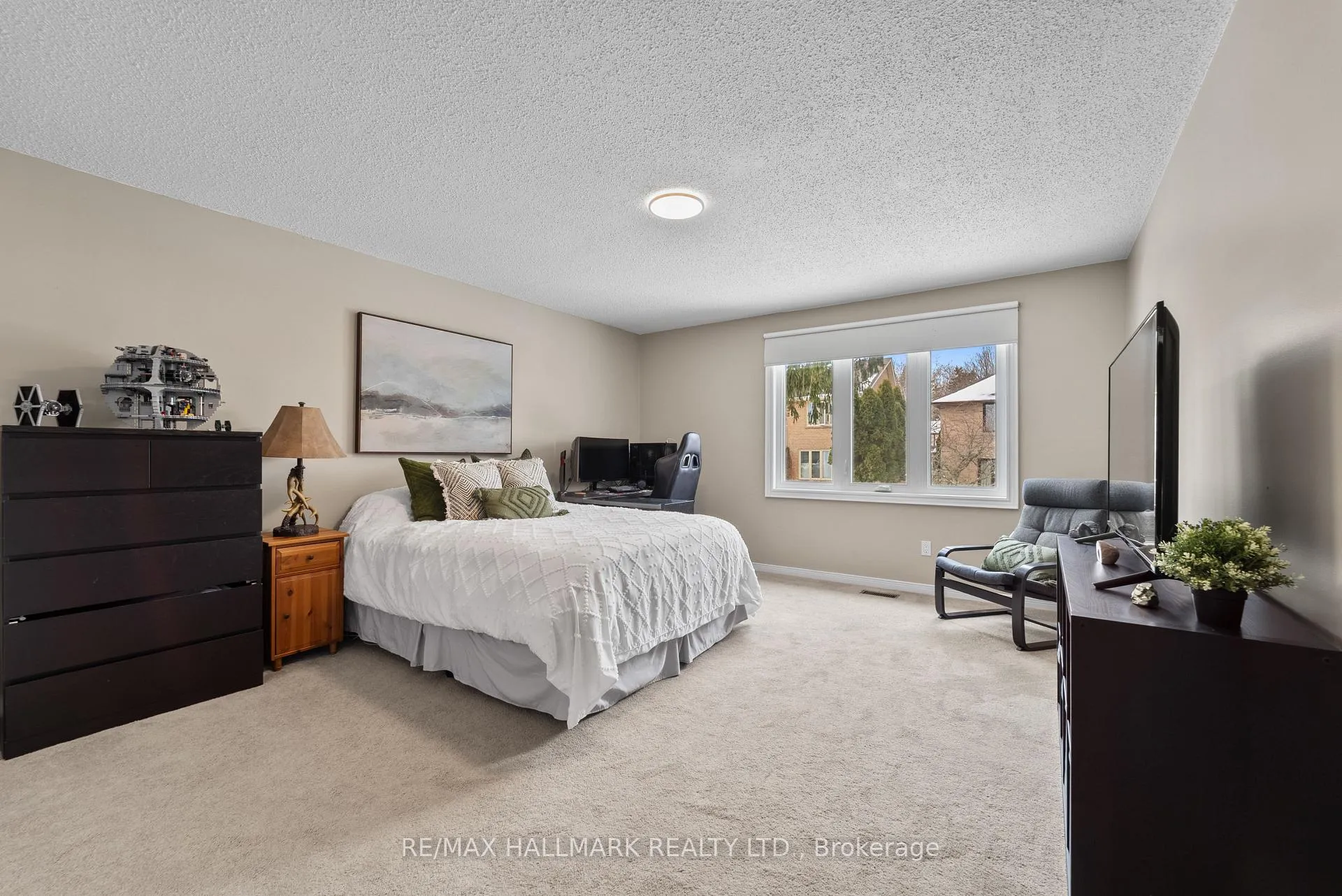 Photo 29 of 7 Delbeatrice Crescent, Scarborough, Centennial Scarborough — HOMEH