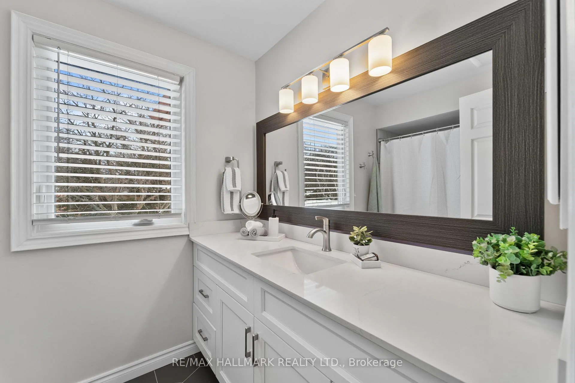 Photo 30 of 7 Delbeatrice Crescent, Scarborough, Centennial Scarborough — HOMEH