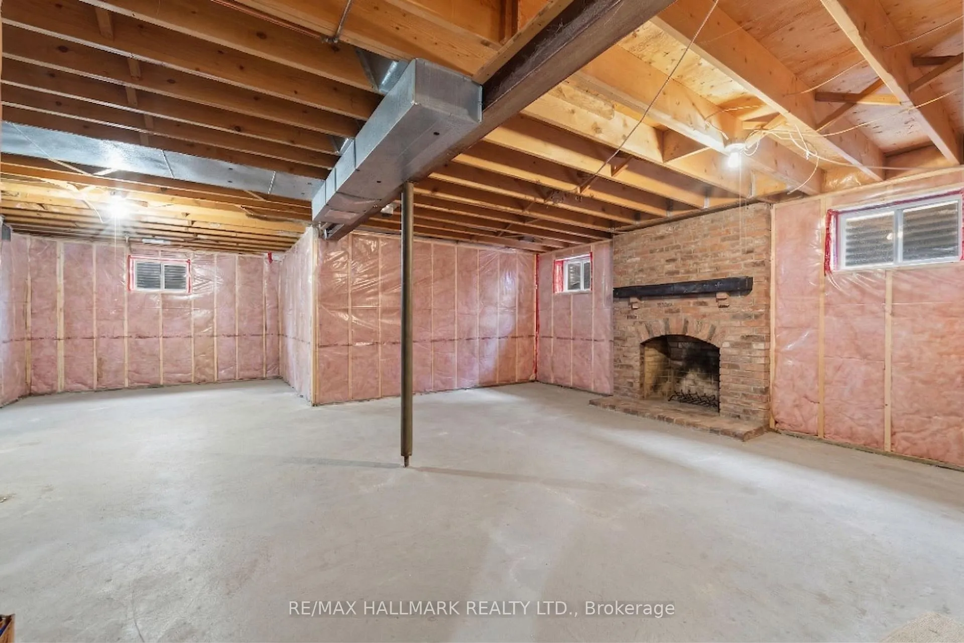 Photo 36 of 7 Delbeatrice Crescent, Scarborough, Centennial Scarborough — HOMEH