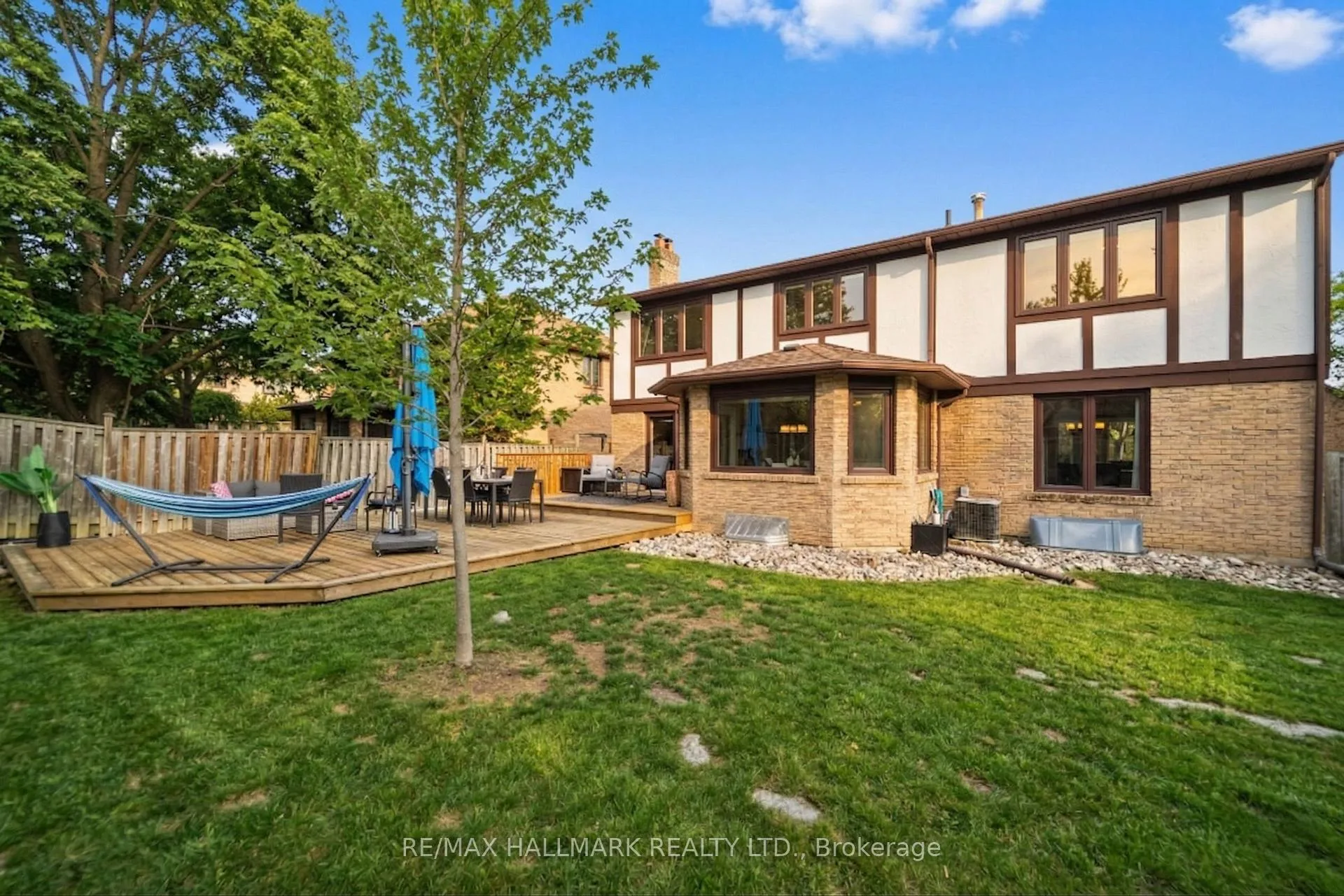 Photo 43 of 7 Delbeatrice Crescent, Scarborough, Centennial Scarborough — HOMEH
