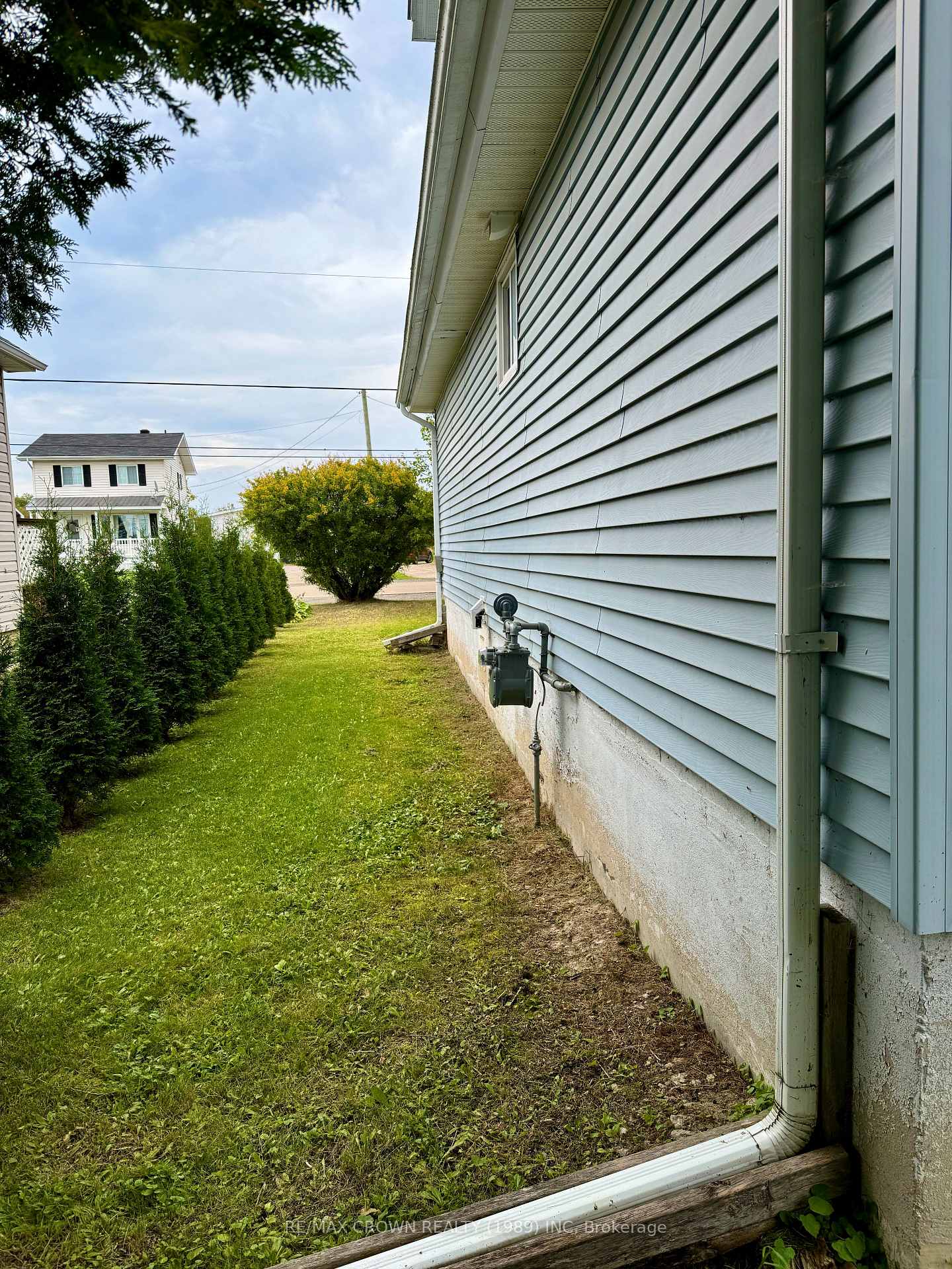 Photo 35 of 8 Wolfe Street, Kapuskasing — HOMEH