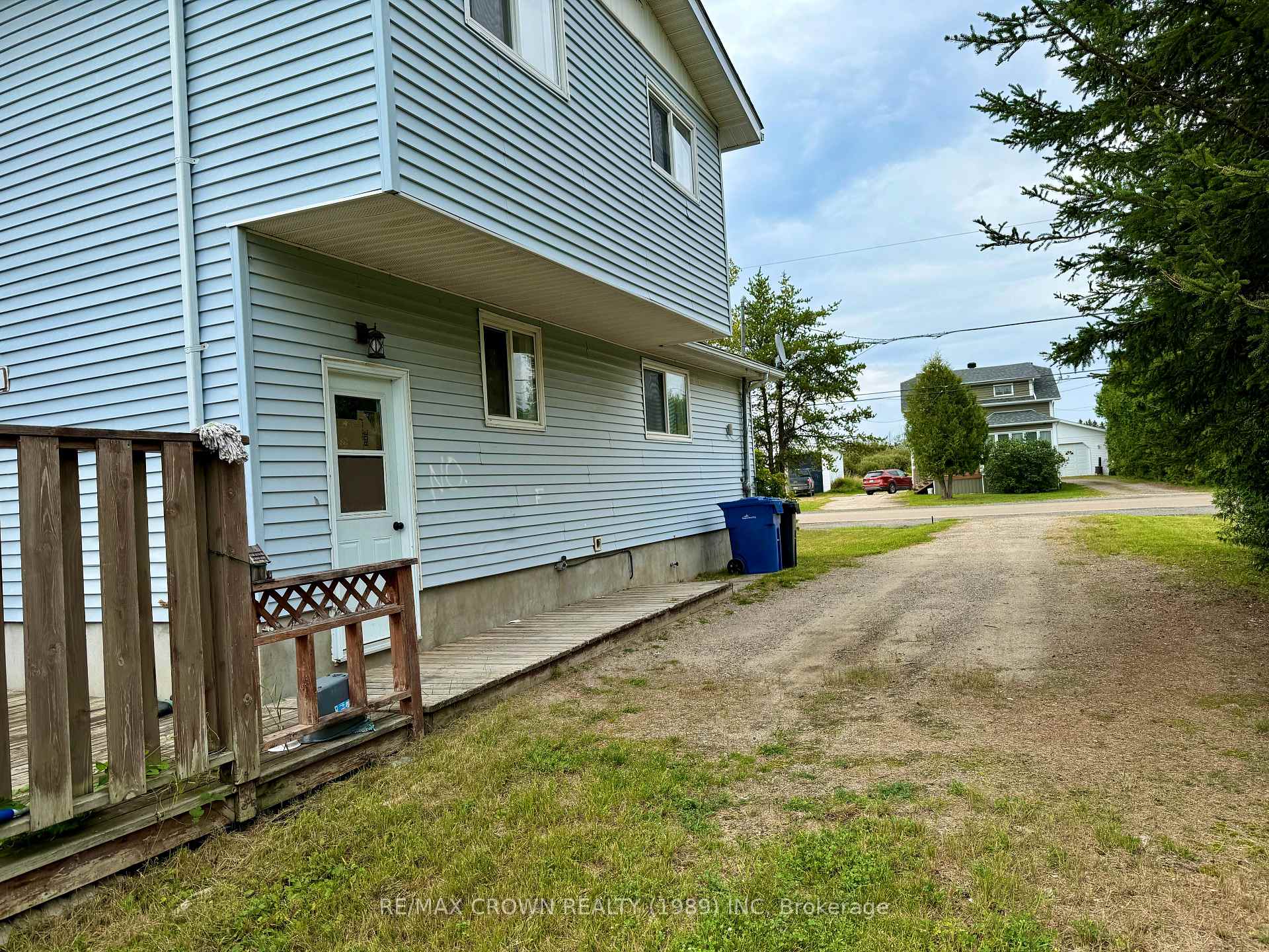 Photo 37 of 8 Wolfe Street, Kapuskasing — HOMEH