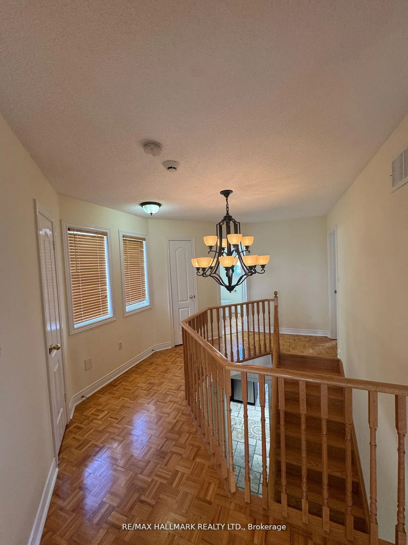 Photo 21 of 203 Landsbridge Street, Caledon, Bolton East — HOMEH