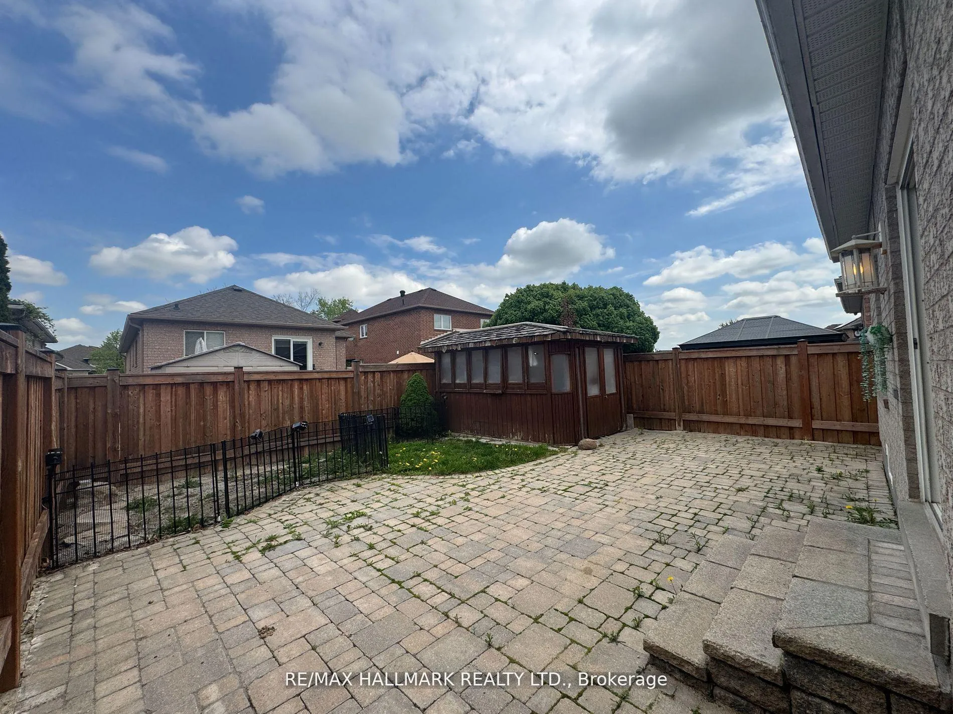 Photo 38 of 203 Landsbridge Street, Caledon, Bolton East — HOMEH