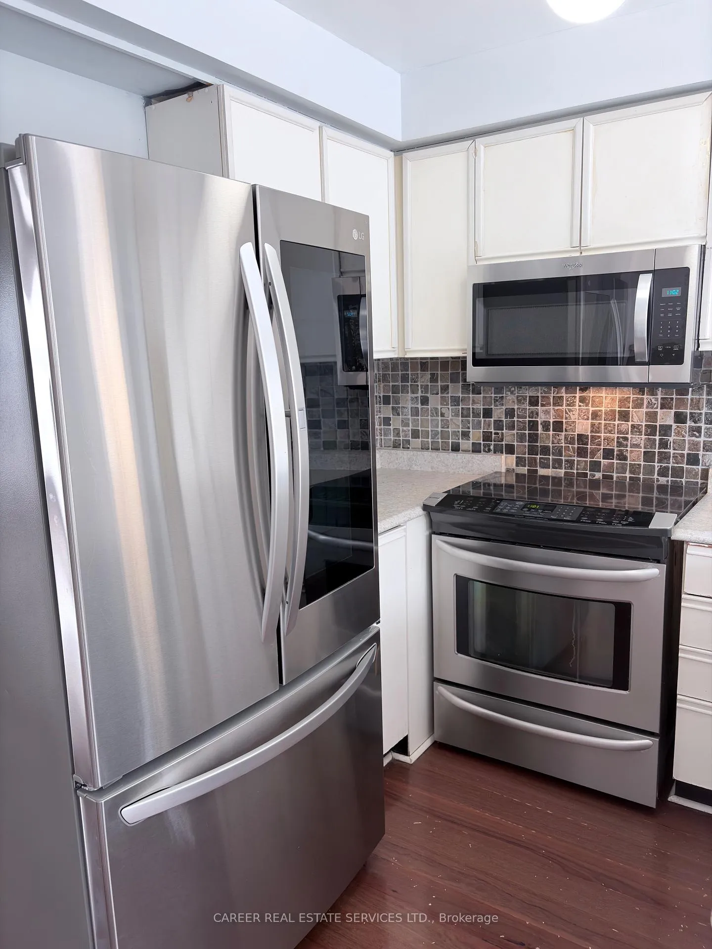 Photo 9 of 758 Aspen Road, Pickering, Amberlea — HOMEH