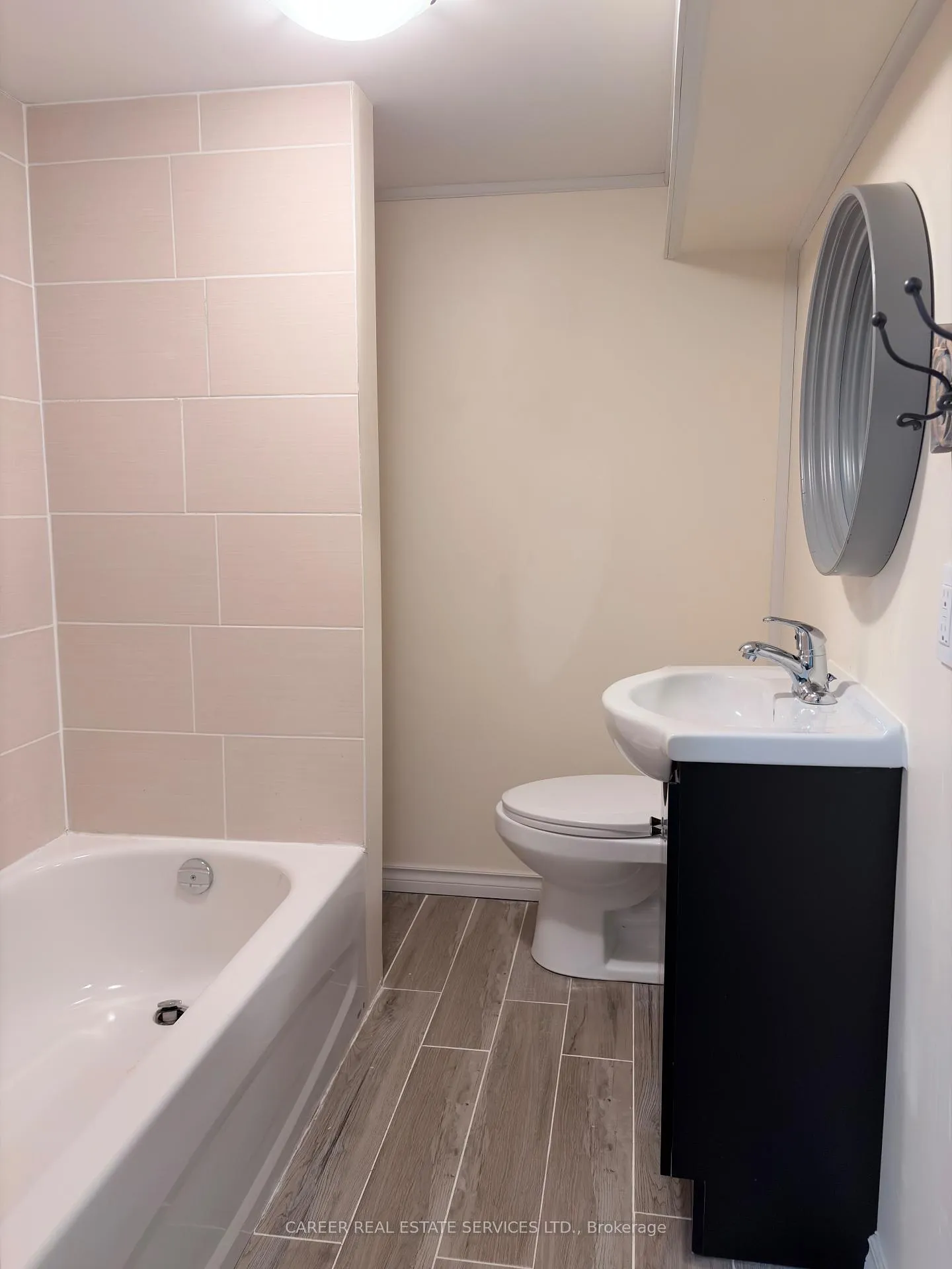 Photo 24 of 758 Aspen Road, Pickering, Amberlea — HOMEH