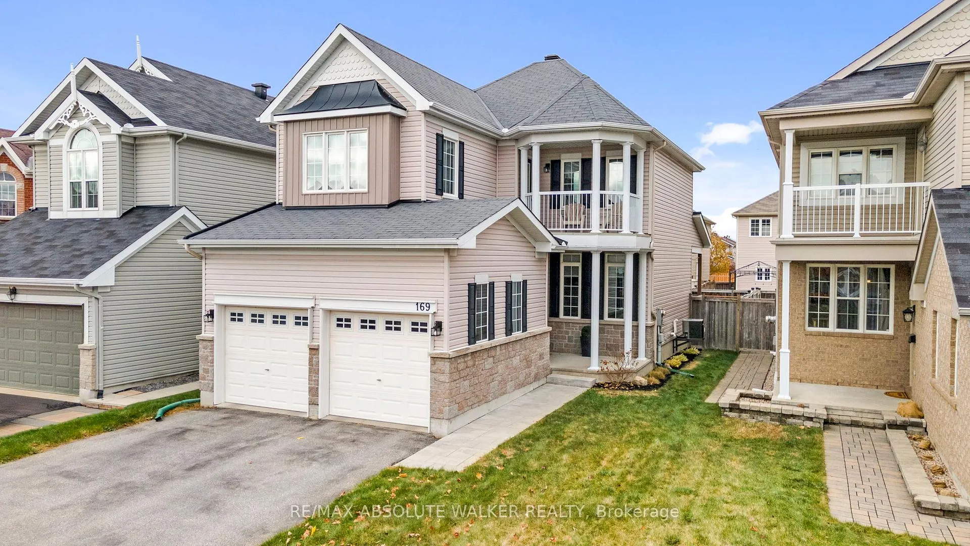 Photo 2 of 169 Streamside Crescent, Ottawa, Kanata - Morgan's Grant/South March — HOMEH