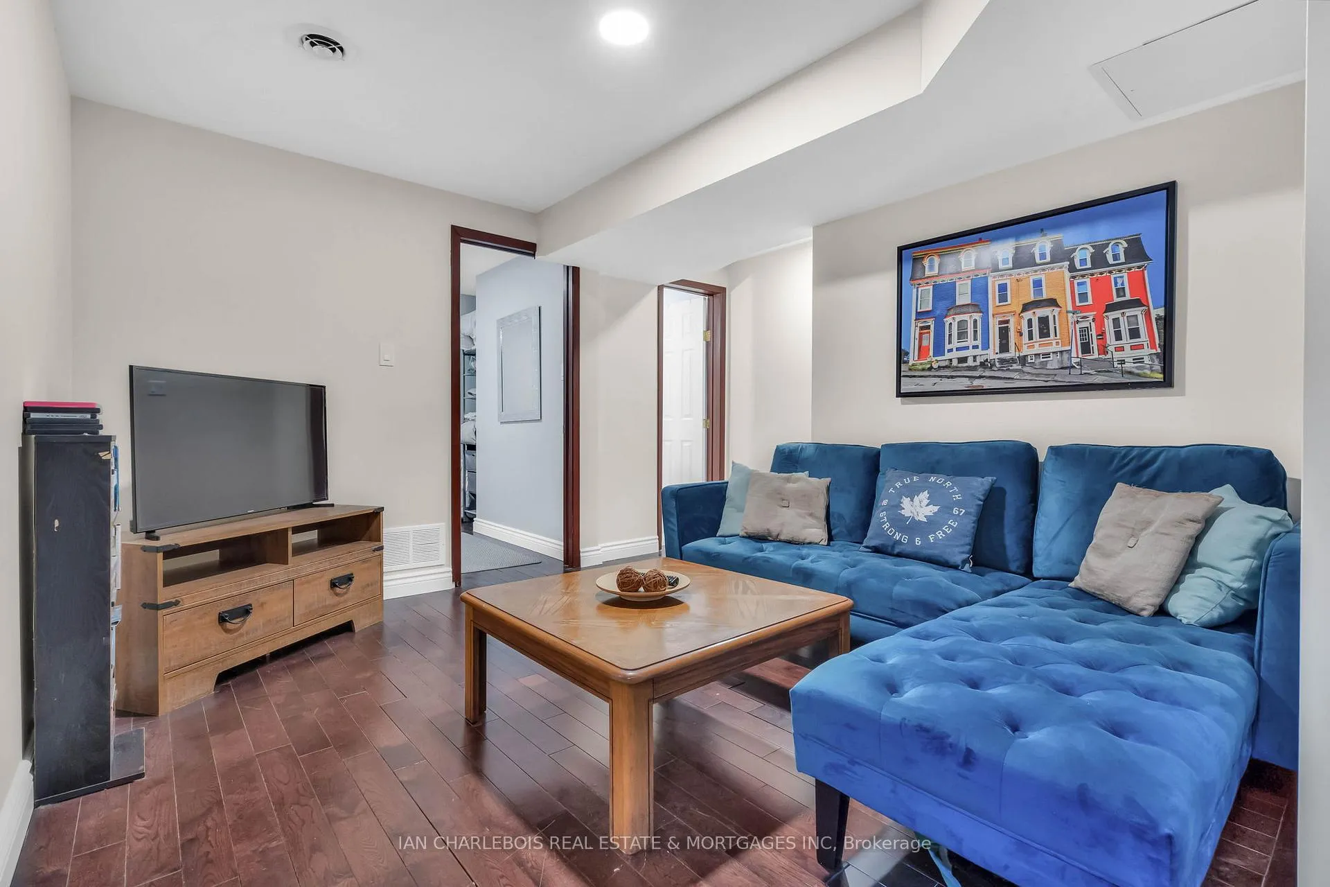 Photo 6 of Unit C, 7 Rosebery Avenue, Ottawa, Glebe — HOMEH