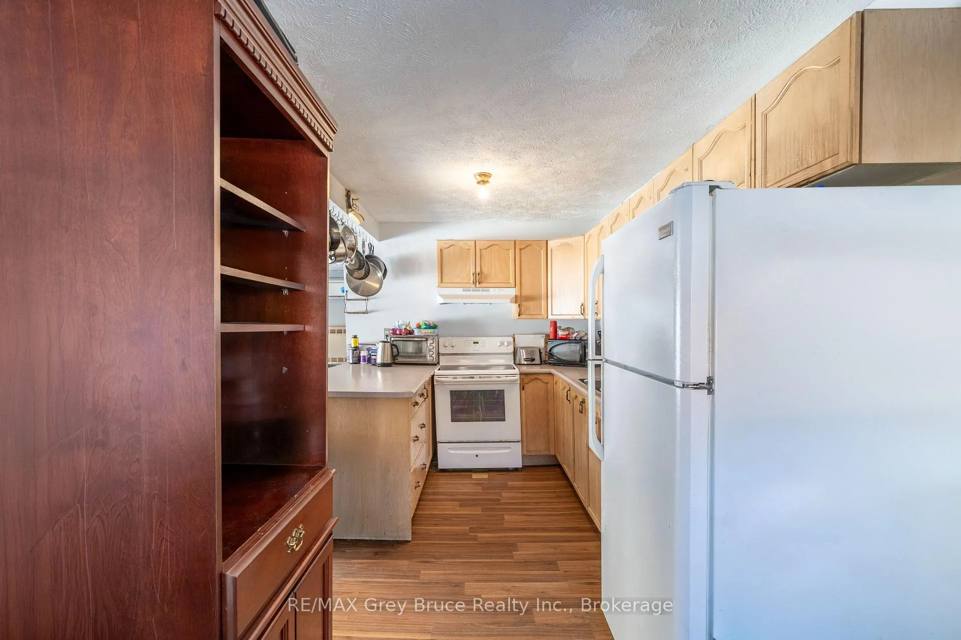 Photo 10 of 303005 Grey 15 Road, Meaford — HOMEH