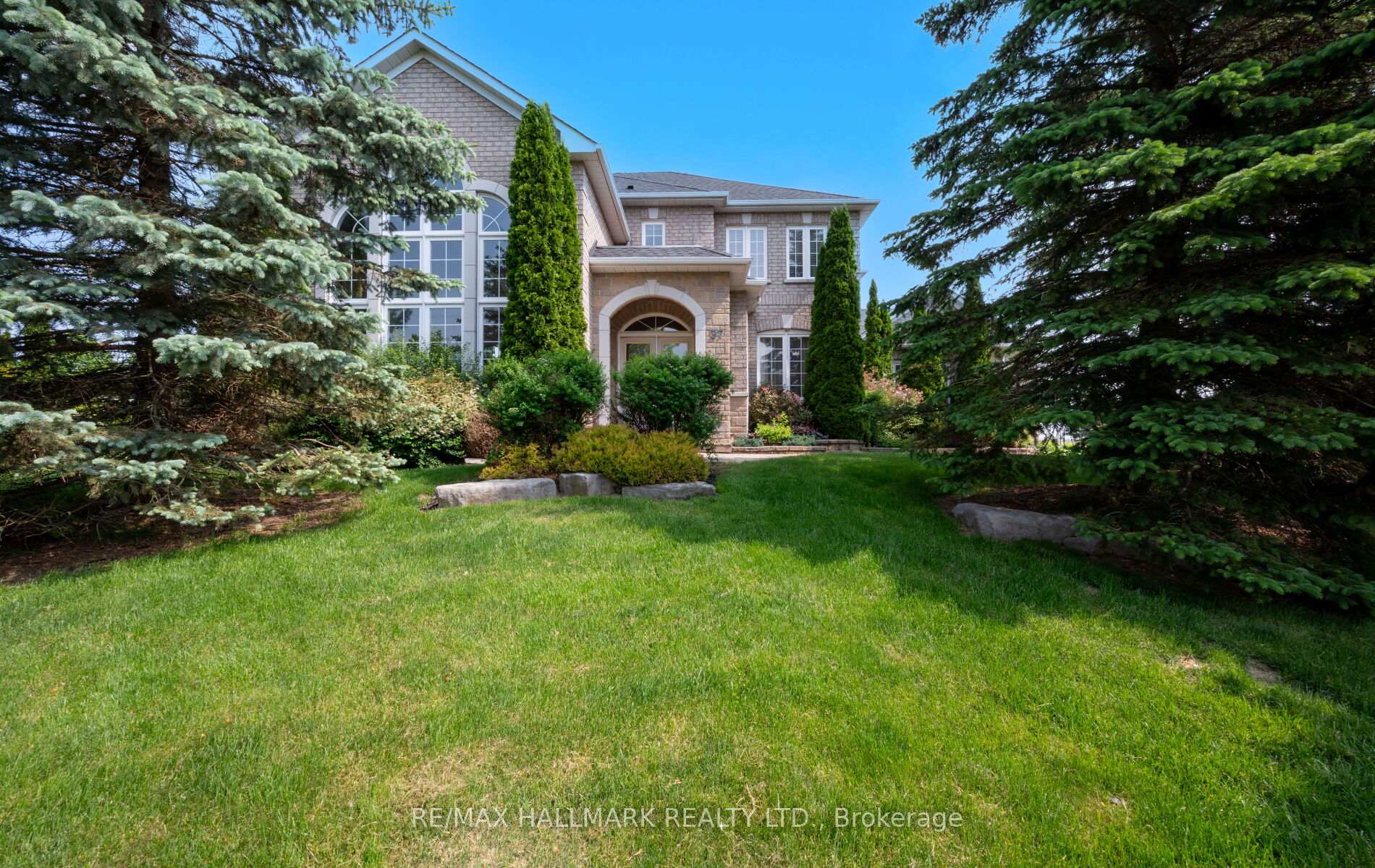 Photo 3 of 37 Witherspoon Way, King, Nobleton — HOMEH