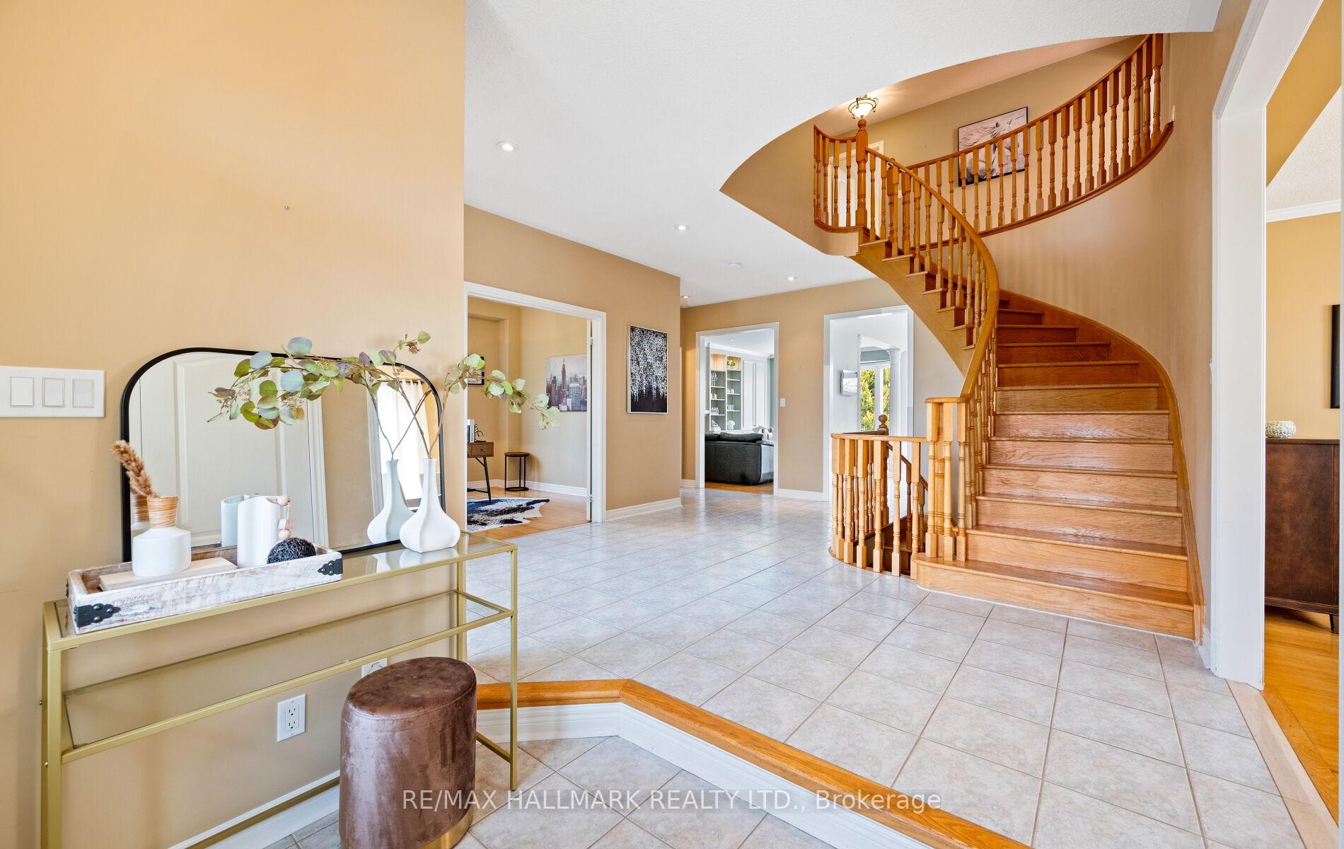 Photo 6 of 37 Witherspoon Way, King, Nobleton — HOMEH