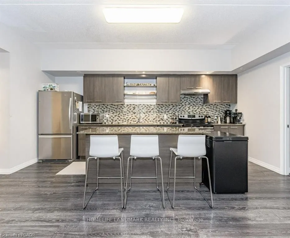 Photo 12 of Unit #1002, 8 Hickory Street, Waterloo, Beechwood/University — HOMEH