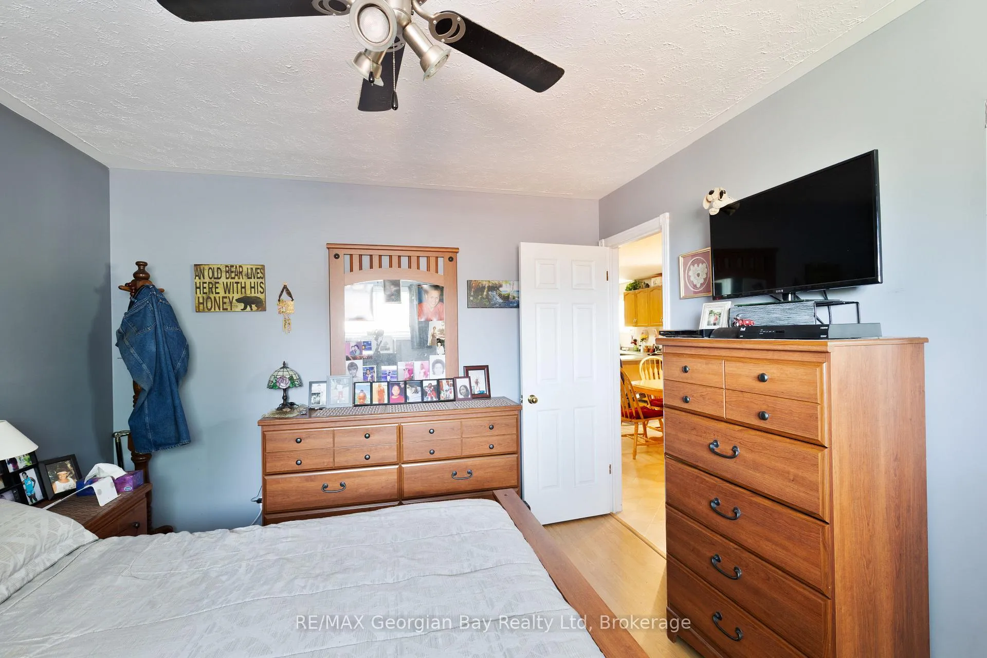 Photo 13 of 33 Anderson Crescent, Tay, Victoria Harbour — HOMEH