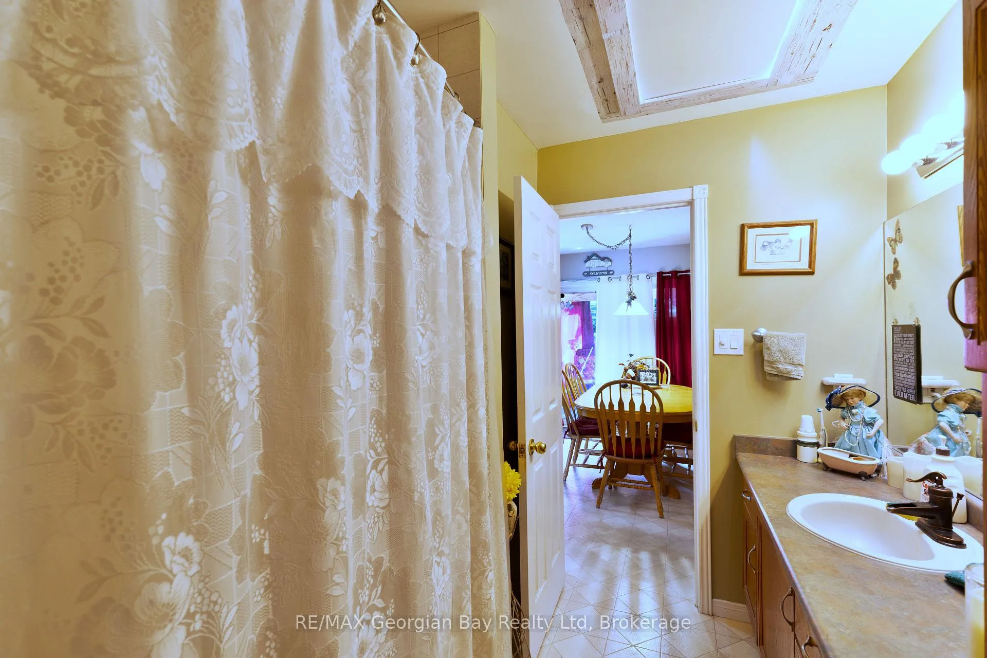 Photo 17 of 33 Anderson Crescent, Tay, Victoria Harbour — HOMEH