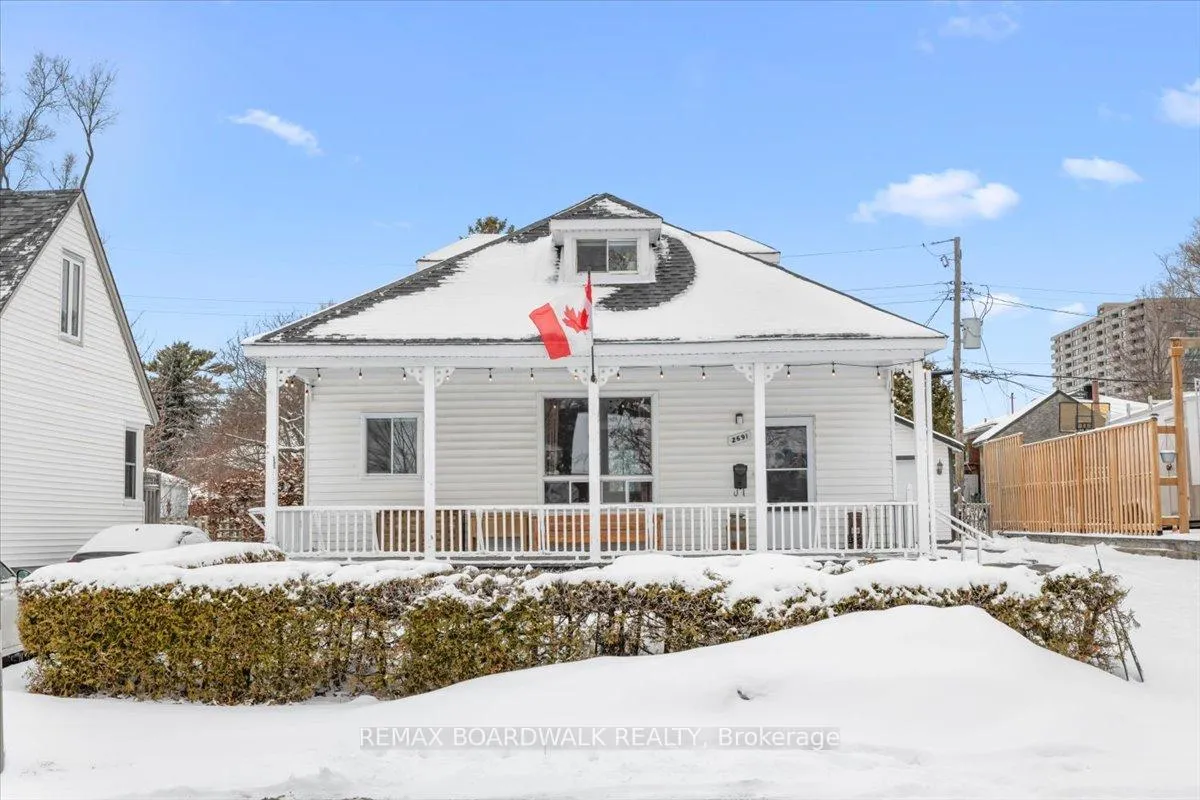 Photo 2 of 2691 Priscilla Street, Ottawa, Britannia — HOMEH