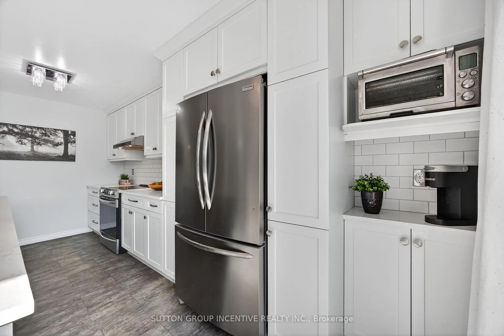 Photo 13 of 63 Nicklaus Drive, Barrie, East Bayfield — HOMEH