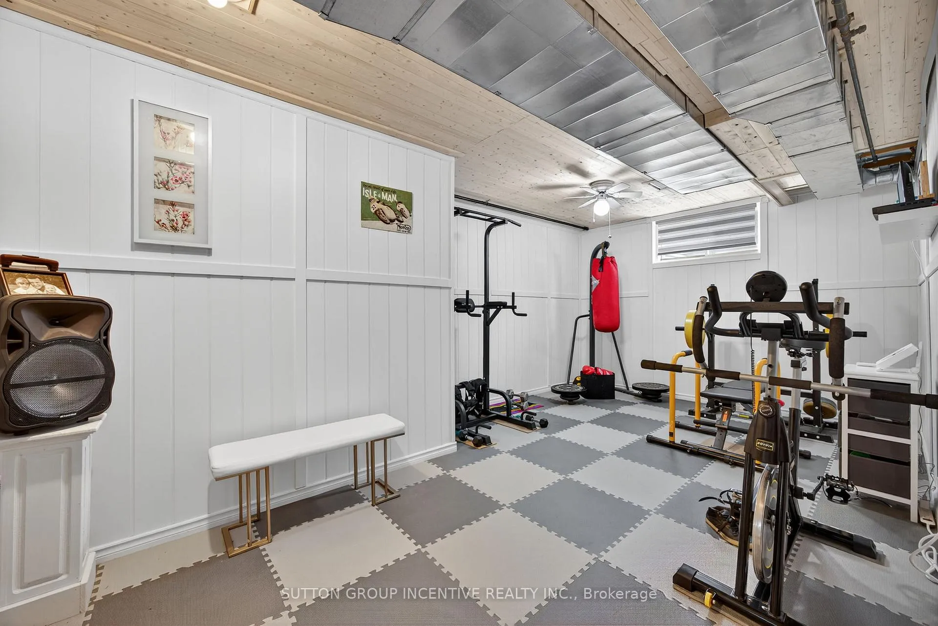 Photo 32 of 63 Nicklaus Drive, Barrie, East Bayfield — HOMEH