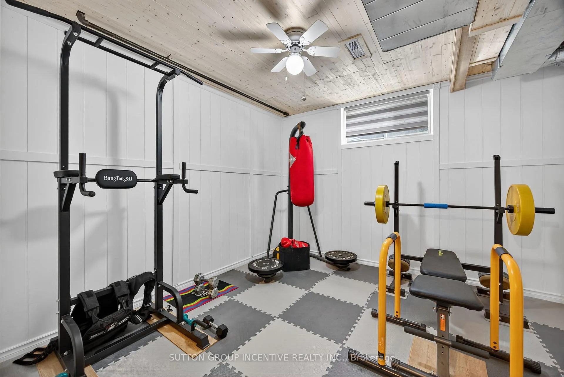 Photo 33 of 63 Nicklaus Drive, Barrie, East Bayfield — HOMEH