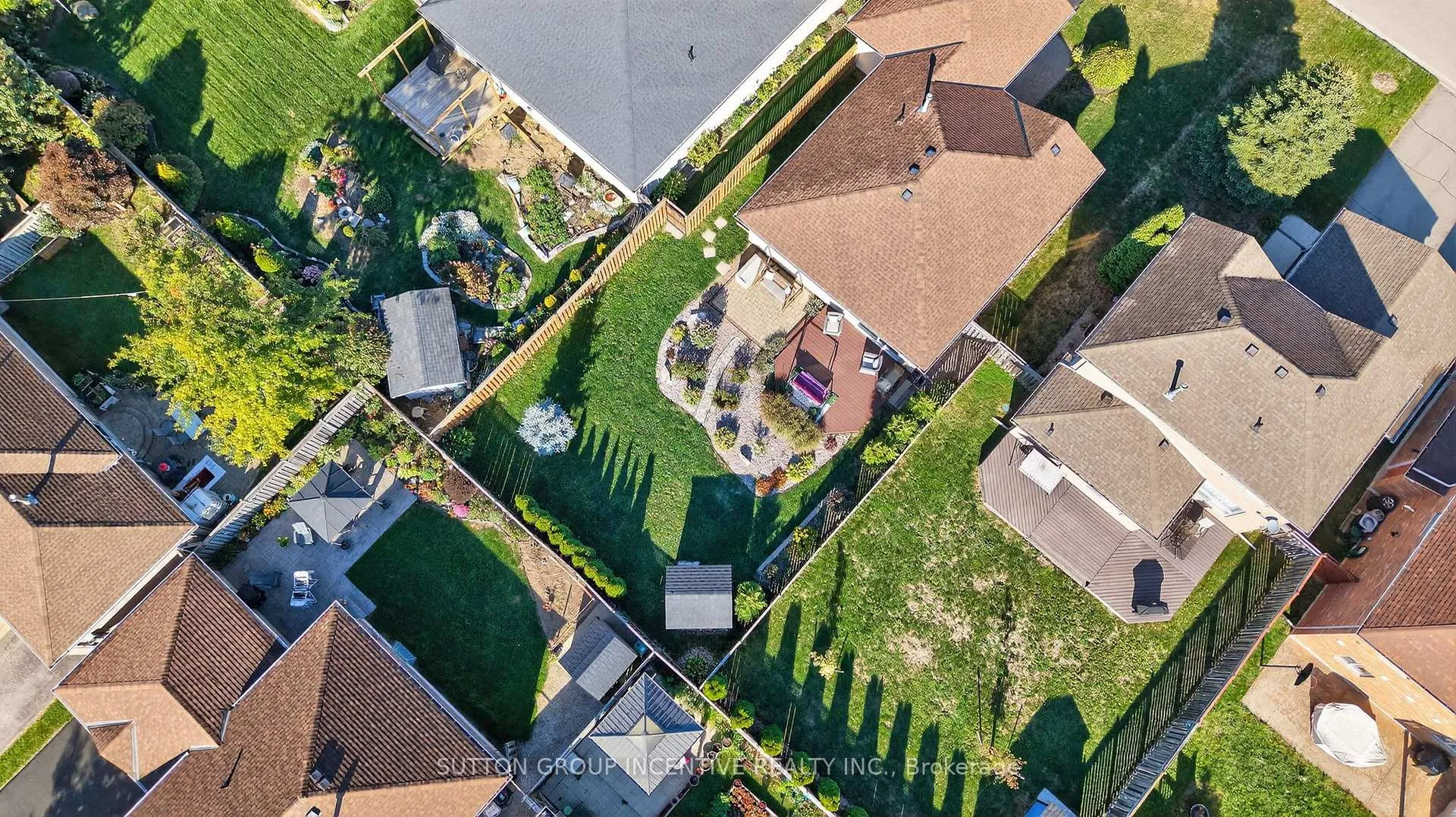 Photo 41 of 63 Nicklaus Drive, Barrie, East Bayfield — HOMEH