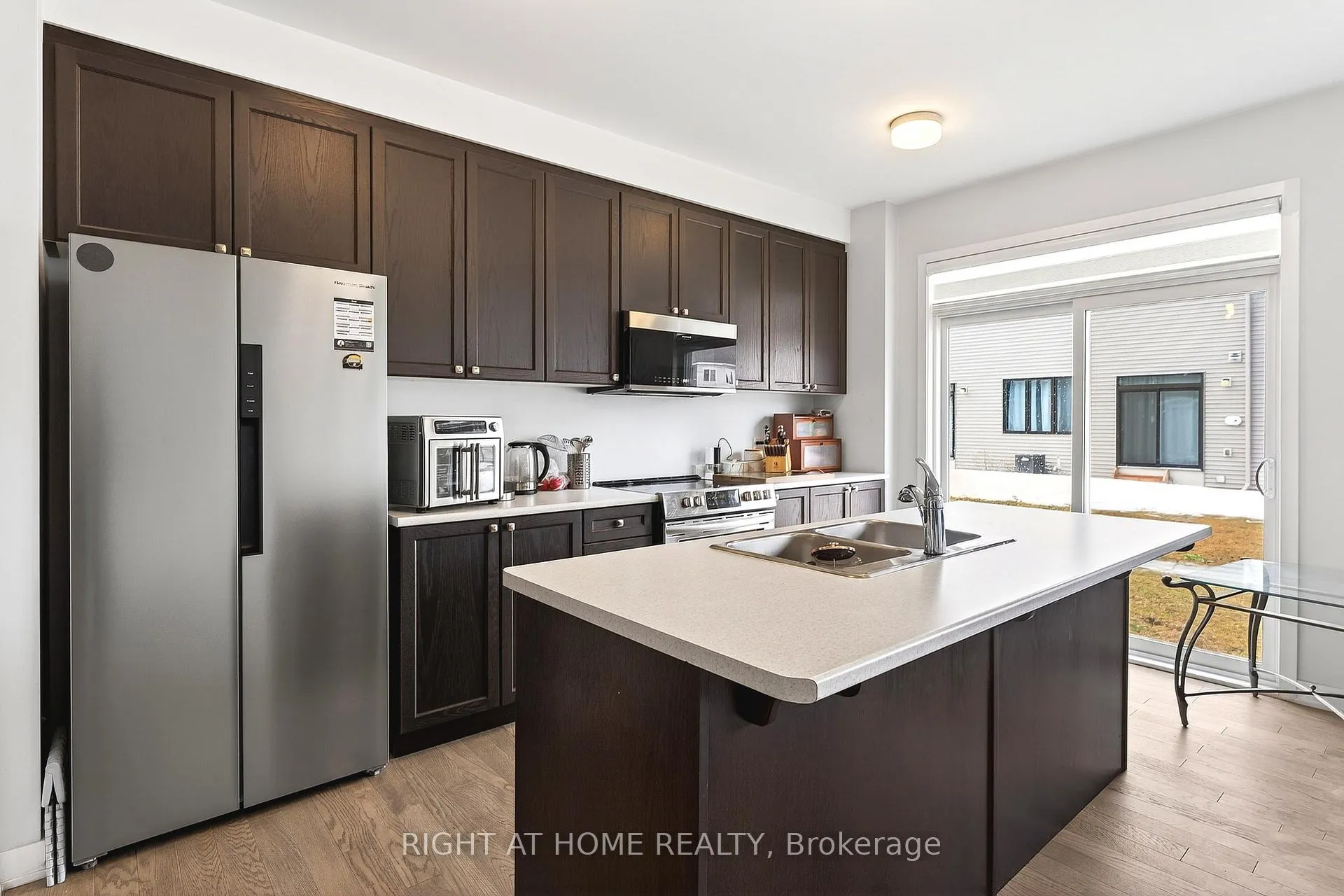 Photo 7 of 502 Culdaff Road, Ottawa, Stittsville (North) — HOMEH