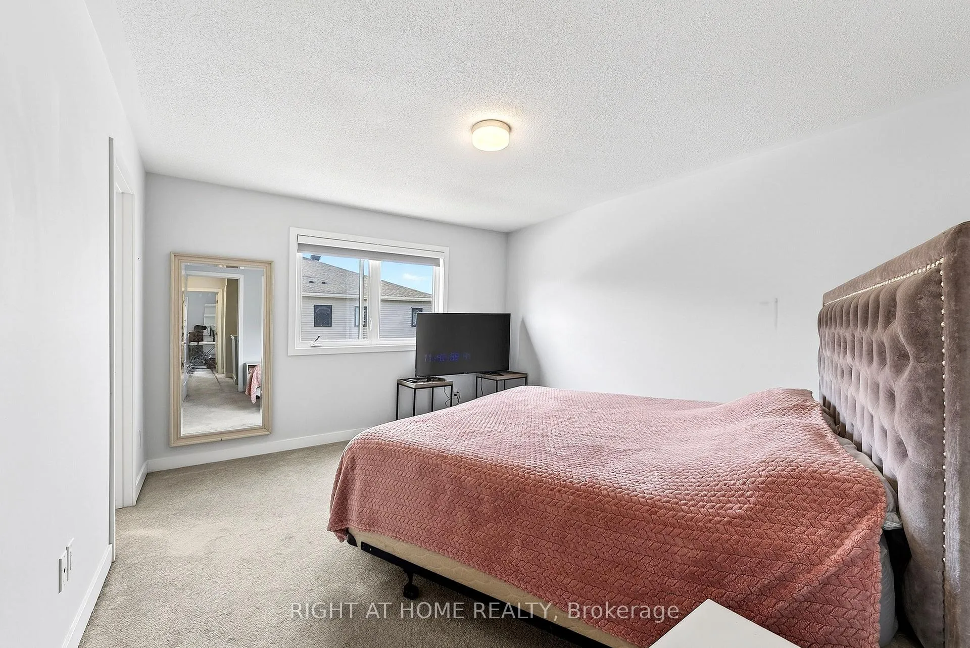 Photo 13 of 502 Culdaff Road, Ottawa, Stittsville (North) — HOMEH
