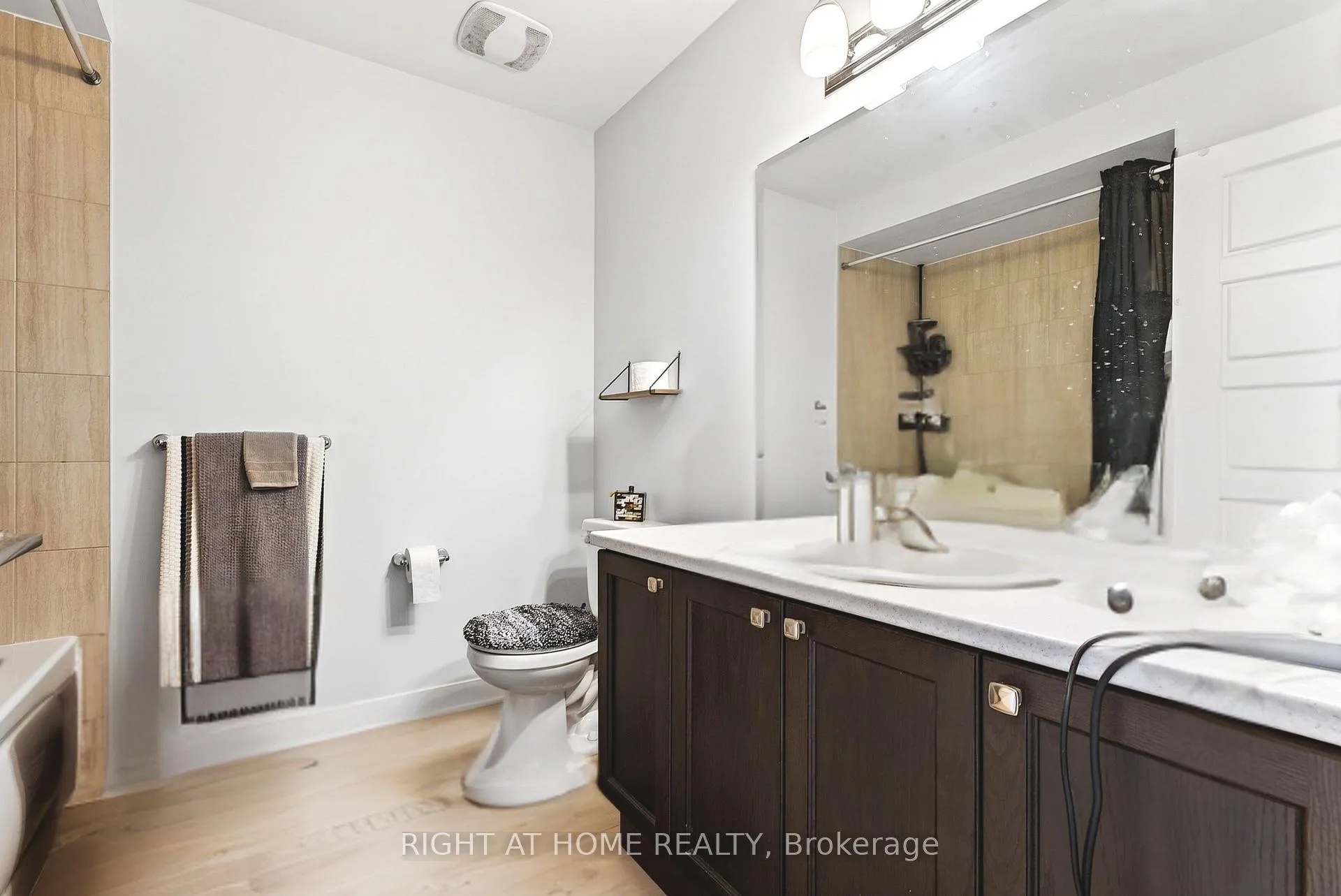 Photo 20 of 502 Culdaff Road, Ottawa, Stittsville (North) — HOMEH
