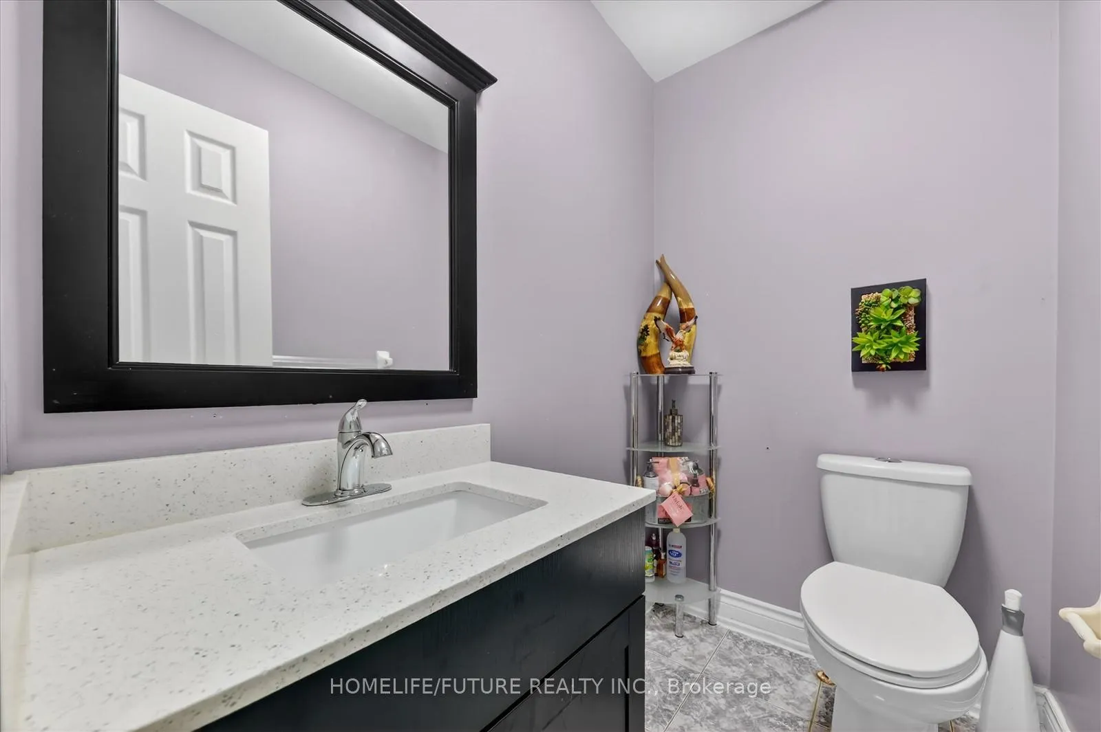 Photo 20 of 118 Doubtfire Crescent, Markham, Middlefield — HOMEH