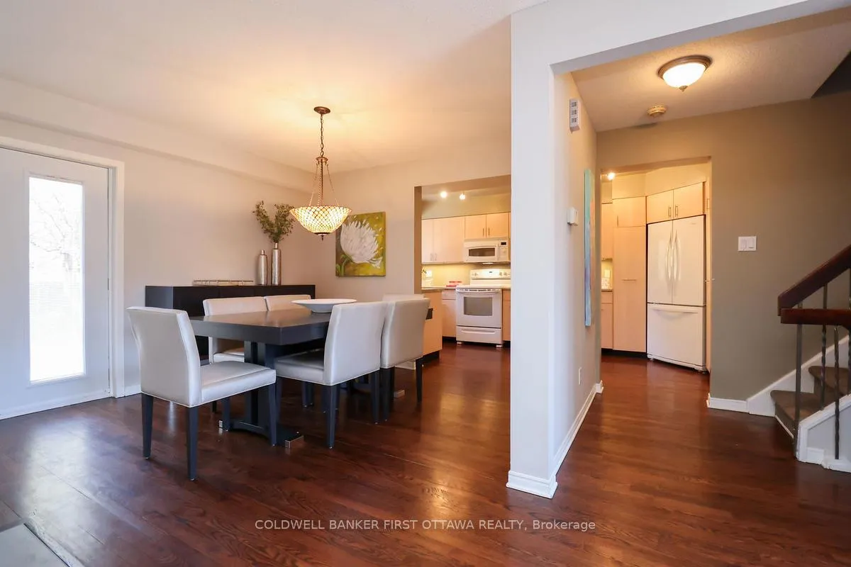 Photo 7 of 2778 Springland Drive, Ottawa, Mooneys Bay/Riverside Park — HOMEH