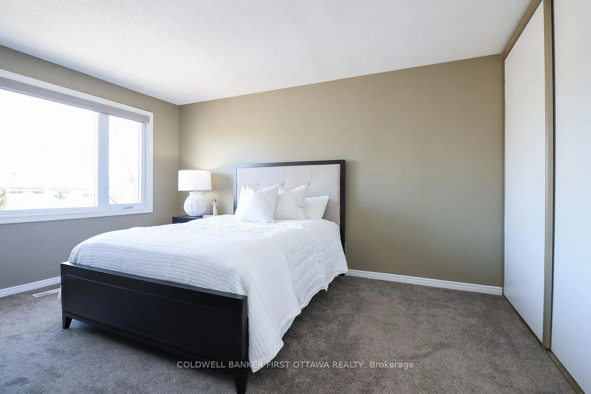 Photo 14 of 2778 Springland Drive, Ottawa, Mooneys Bay/Riverside Park — HOMEH