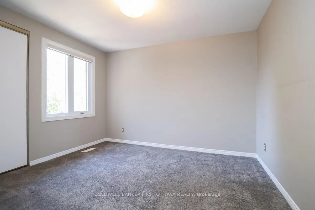 Photo 19 of 2778 Springland Drive, Ottawa, Mooneys Bay/Riverside Park — HOMEH