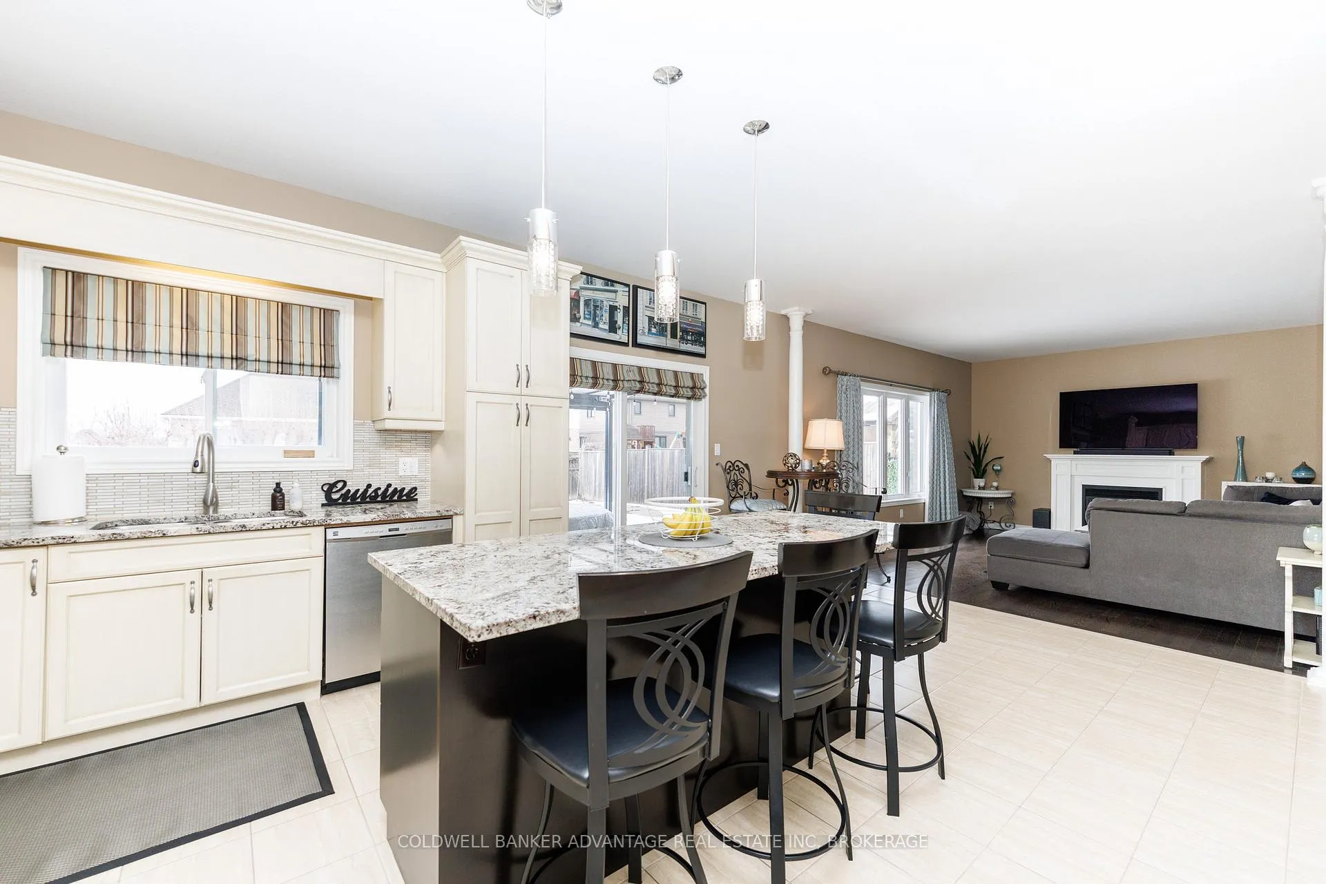 Photo 12 of 6 Falcon Drive, Welland, Coyle Creek — HOMEH