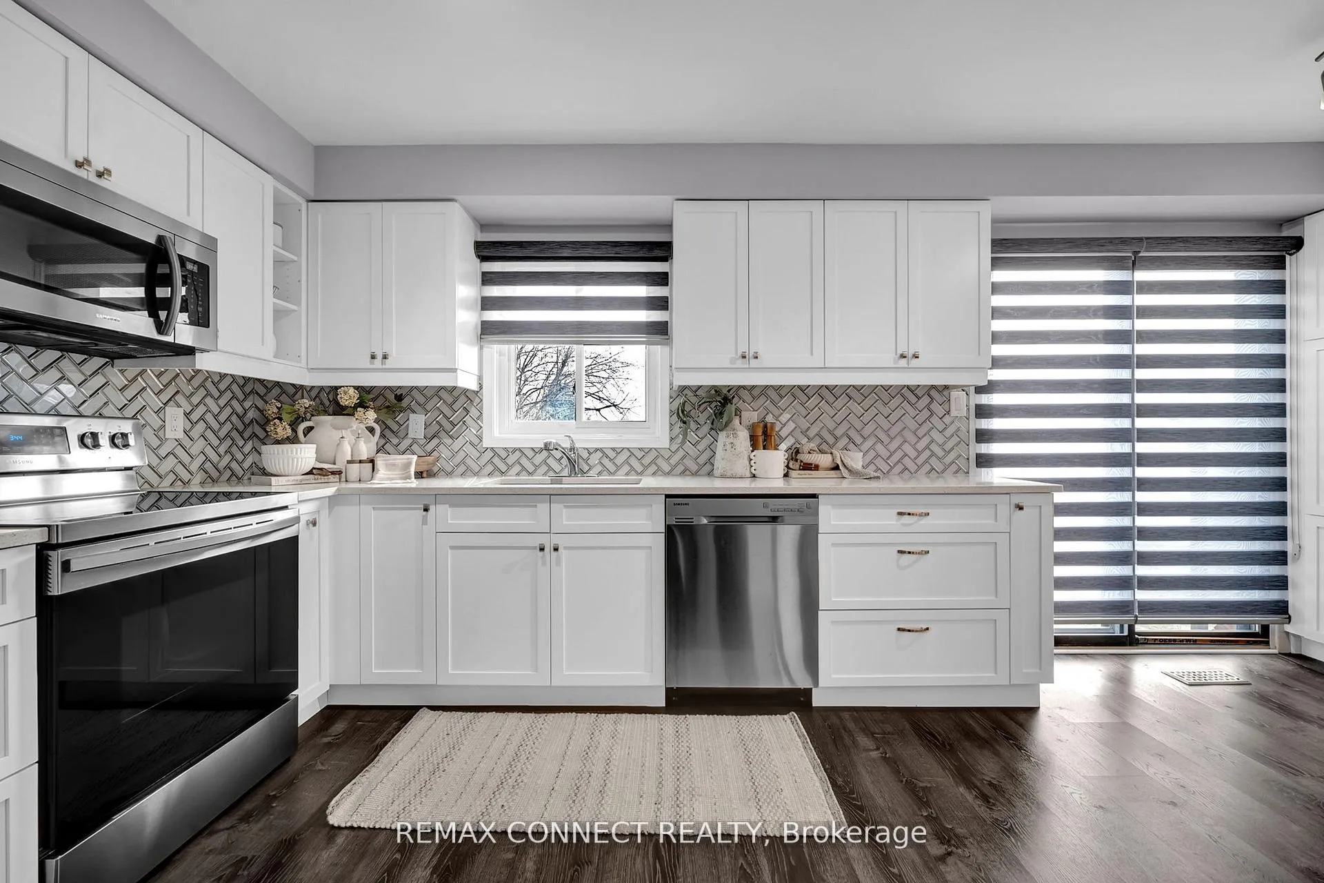Photo 13 of 1182 Cedarcroft Crescent, Pickering, Liverpool — HOMEH
